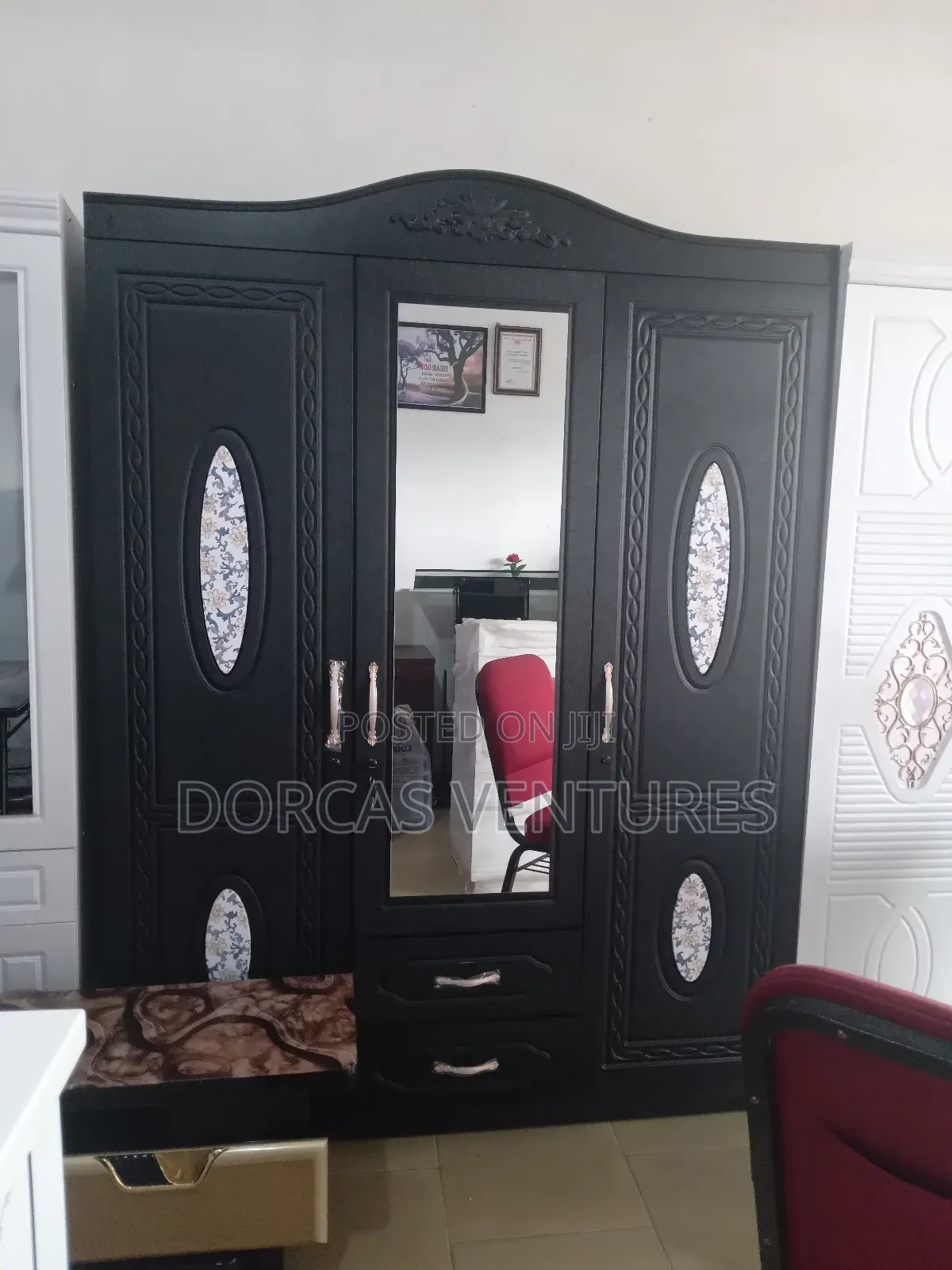 Design ( Foreign)3 Doors Wardrobe