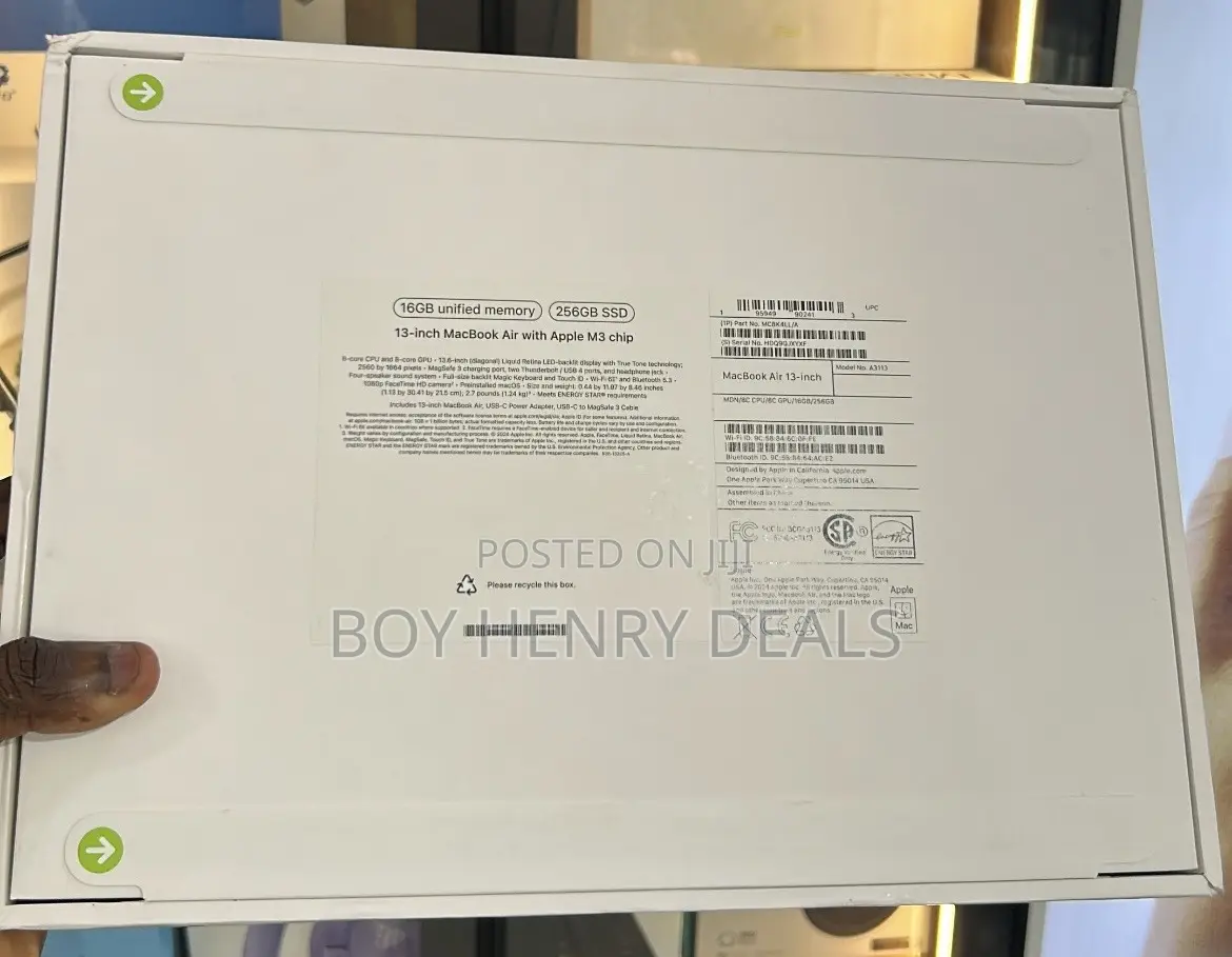 New Laptop Apple MacBook Air 2024 M3 13-Inch 16GB Apple M3 SSD 256GB