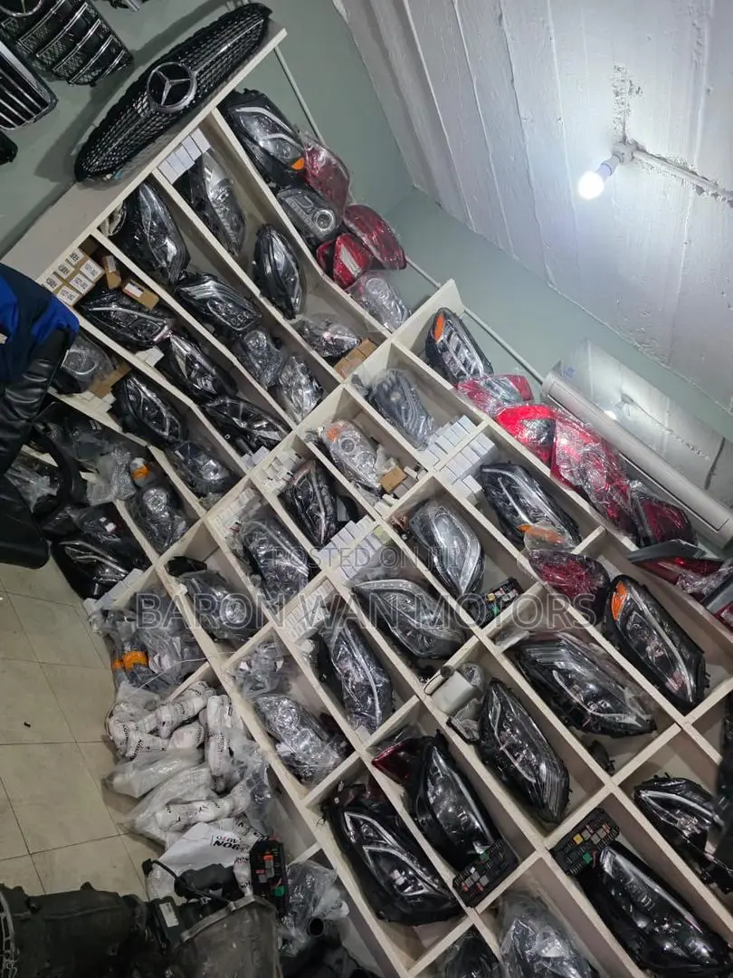 All Kinds of Mercedes Led Headlamp and Tail Lamp Avaialble