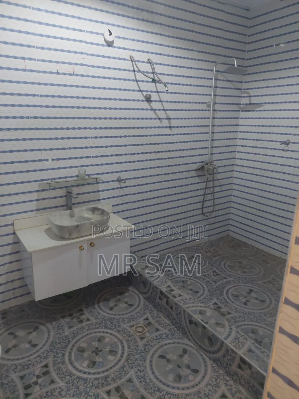 4bdrm House in Sam Properties, West Hills Mall Area for sale