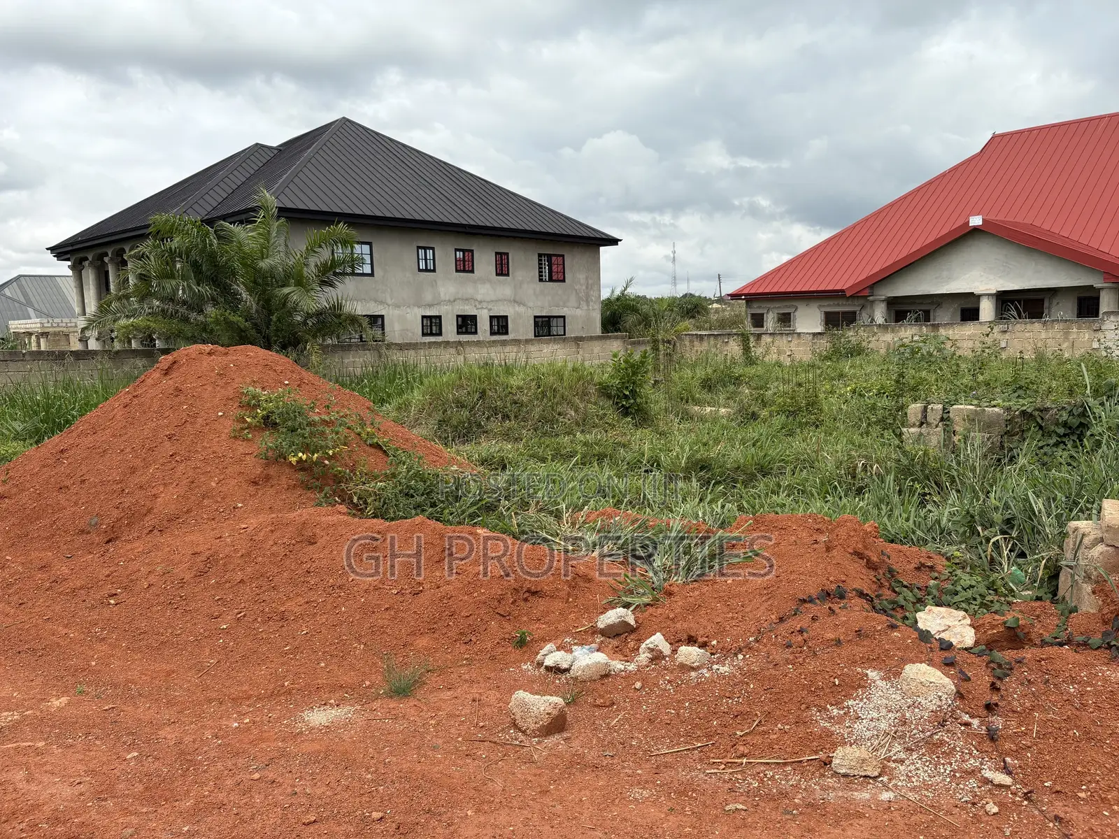 One Plot for Sale at Konkoli.