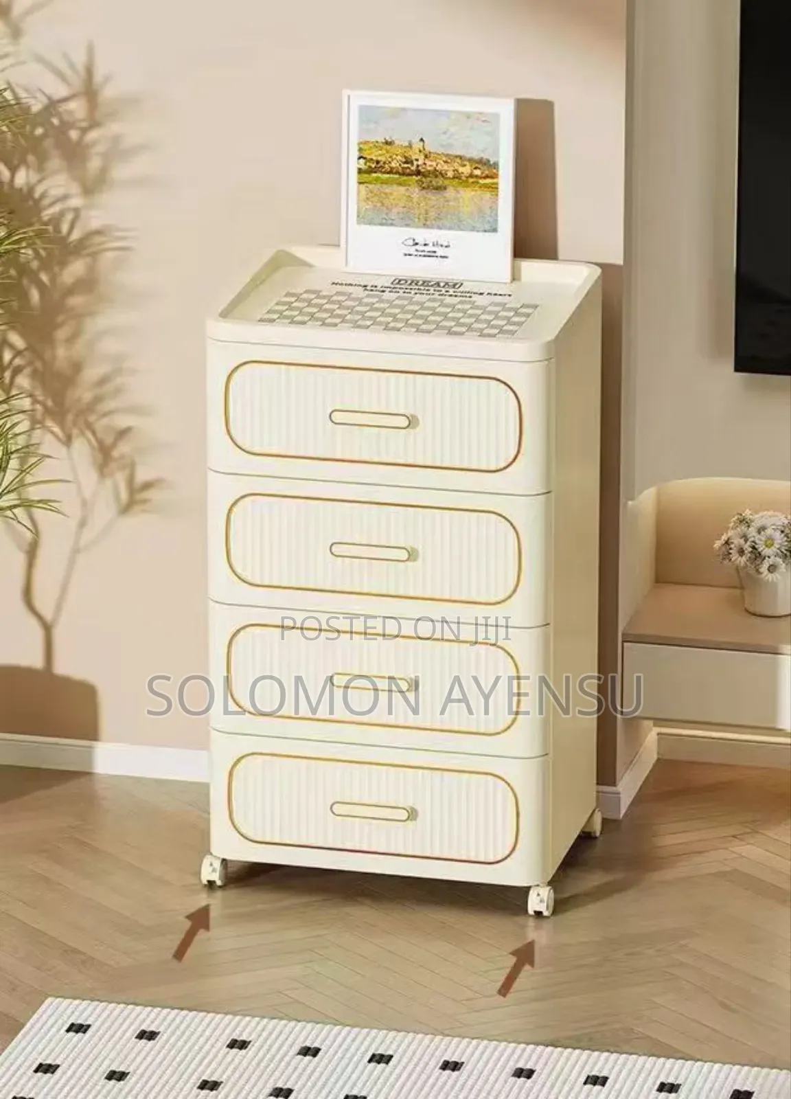 Quality 4 Tier Storage Cabinet