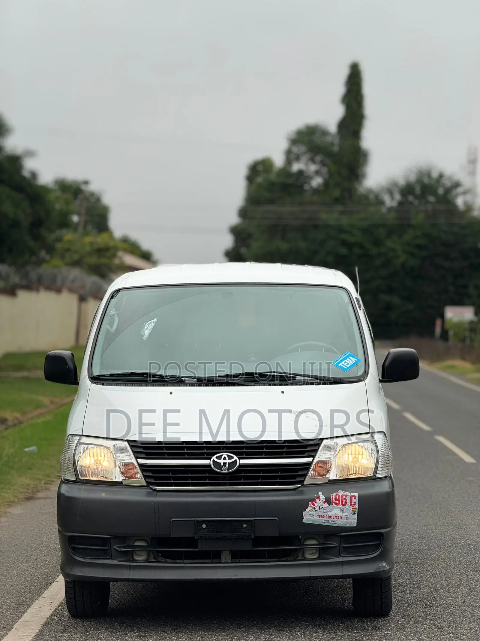 Toyota HiAce SV Premium 2013 White