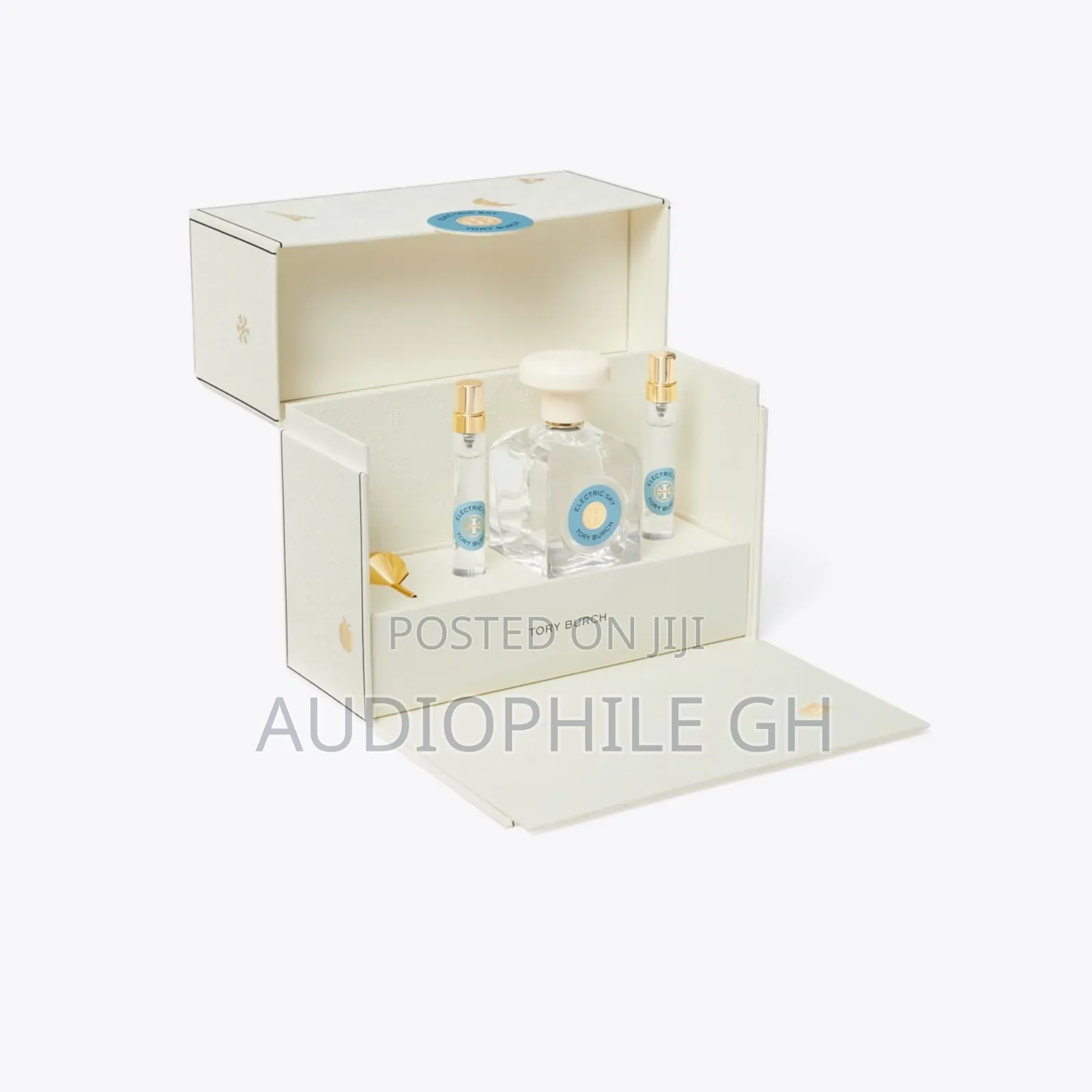Tory Burch Electric Sky Charm Eau De Parfum Gift Set 110ml