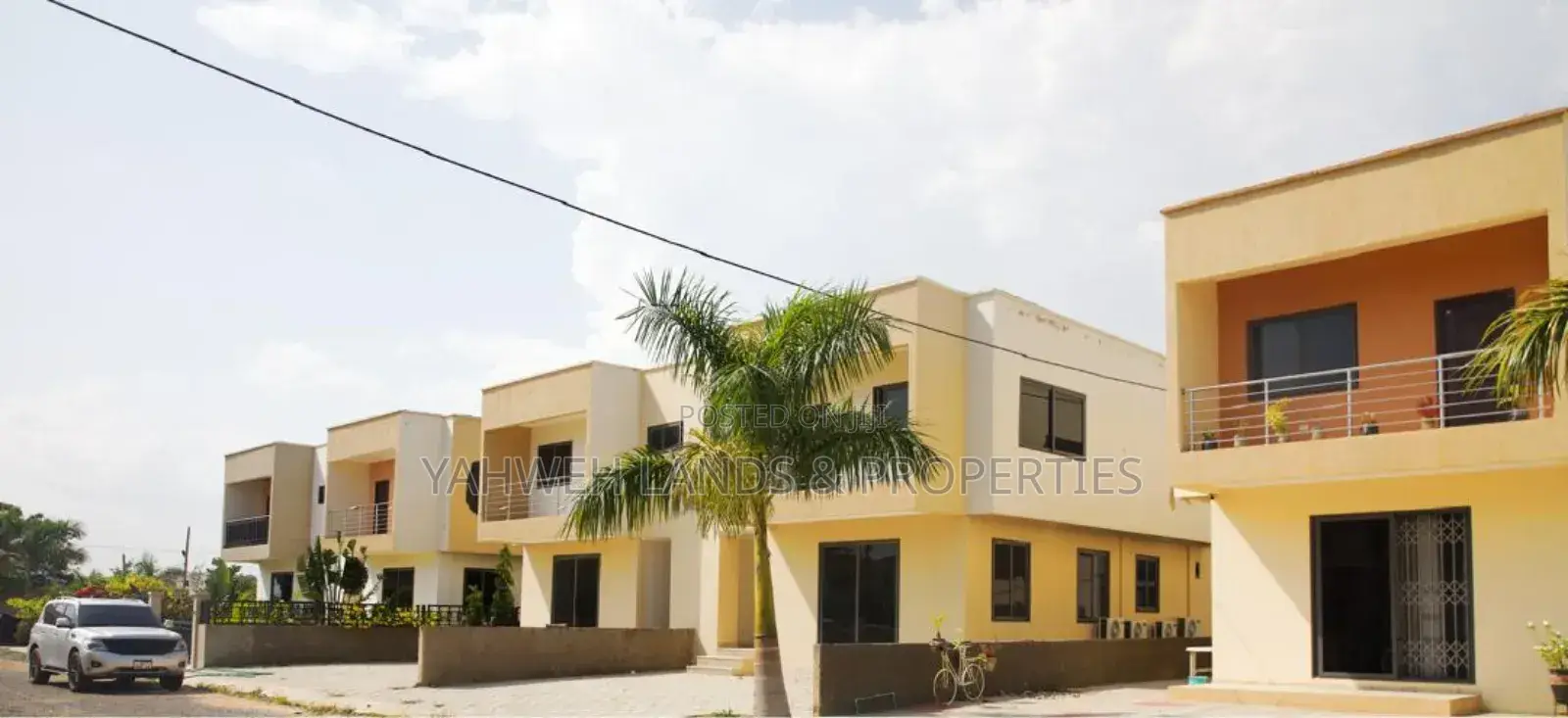 3bdrm House in Sakumono for sale