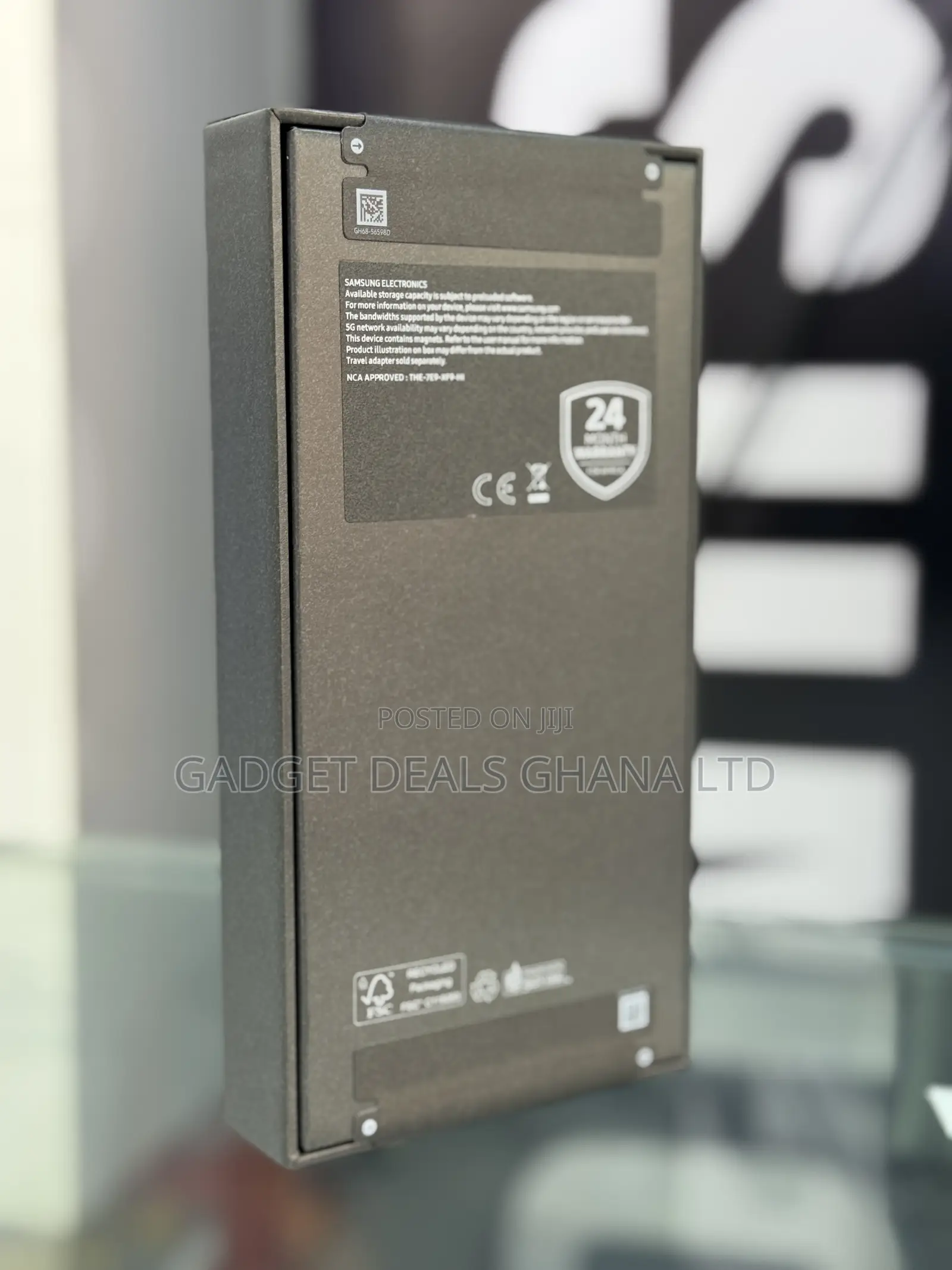New Samsung Galaxy Z Flip7 256 GB Red