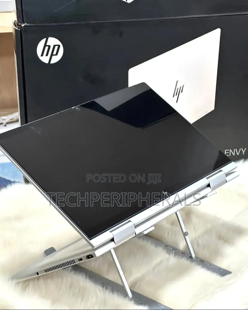 New Laptop HP Envy 14 16GB Intel Core i7 SSD 512GB