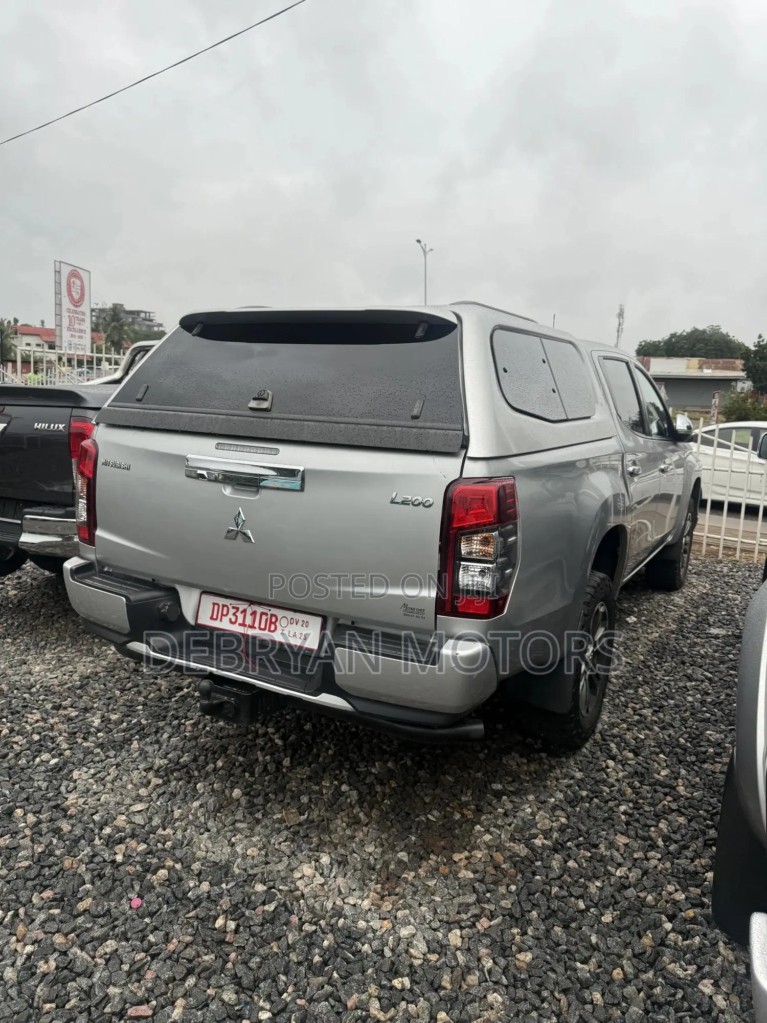 Mitsubishi L200 Double Cab 2.4 181hp 4WD 2020 Silver