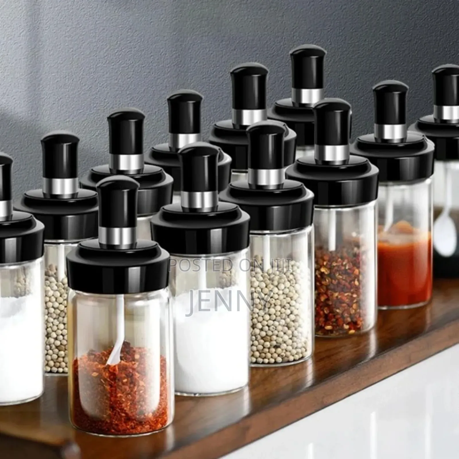 Classic Spices Jar With Spoon