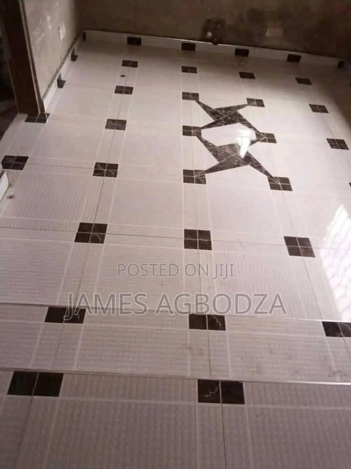 I’M a Professional Tiler