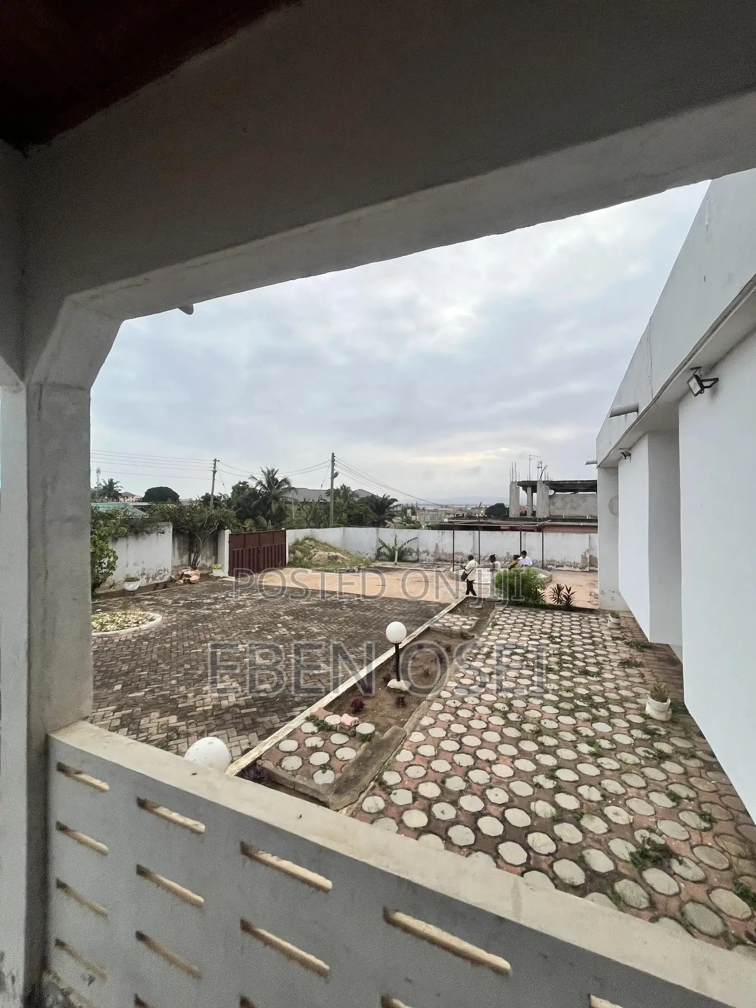 4bdrm House in Dansoman for rent