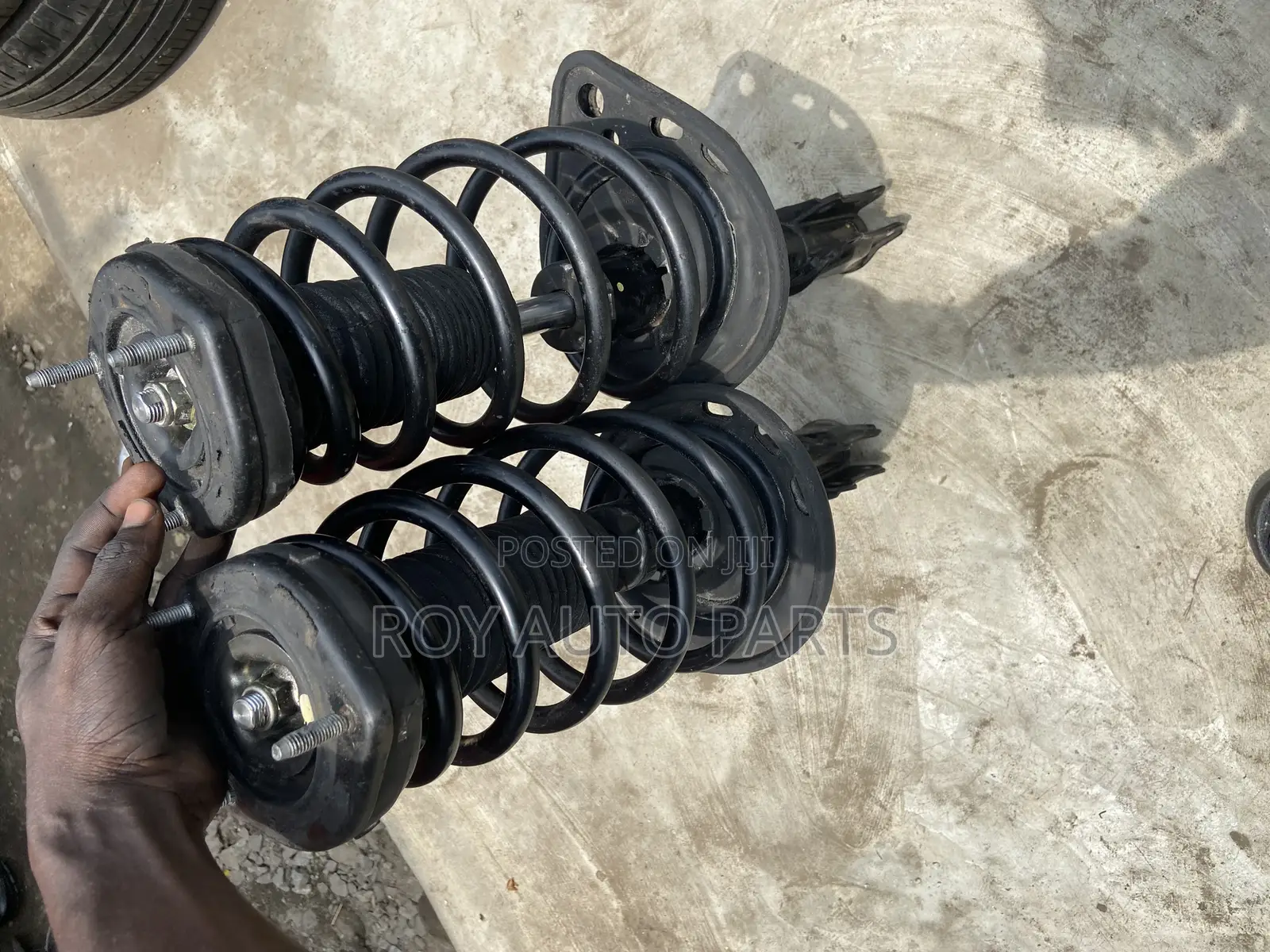 Toyota Camry 2008 Back Shocks