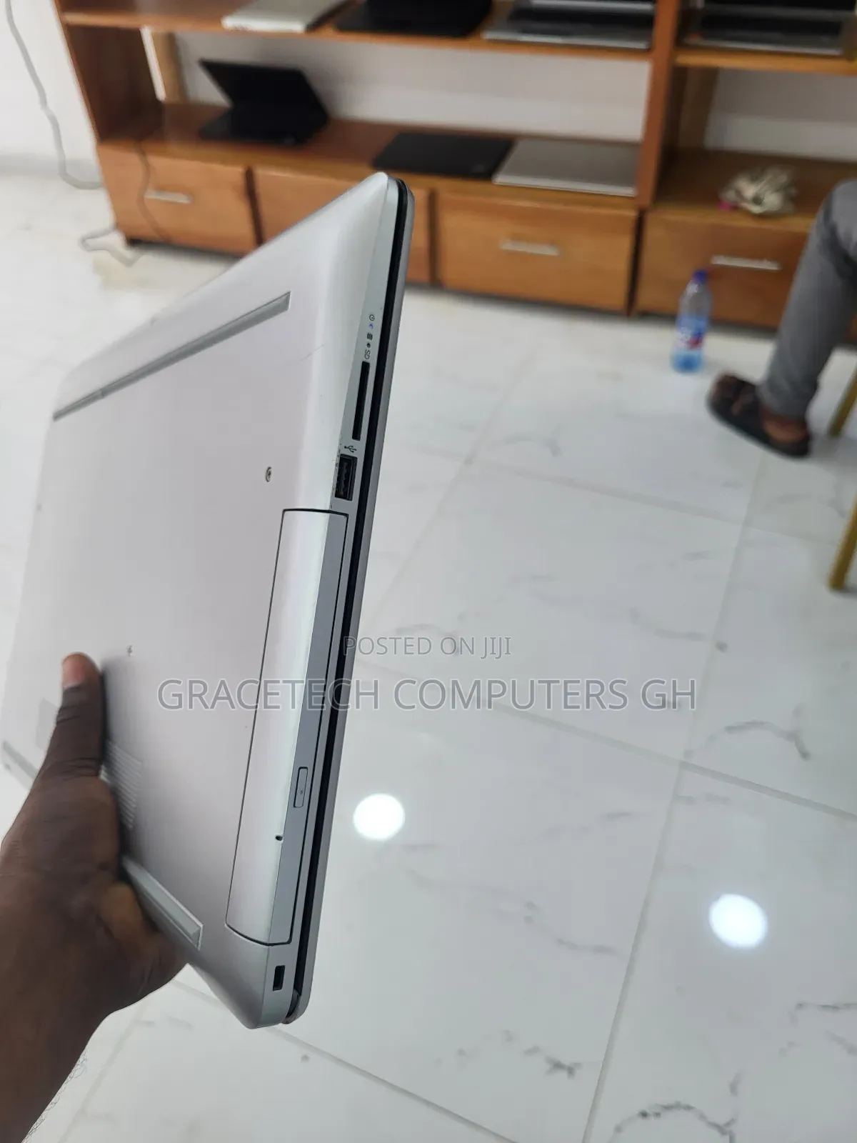 Laptop HP Pavilion 17 8GB Intel Core I5 SSD 256GB