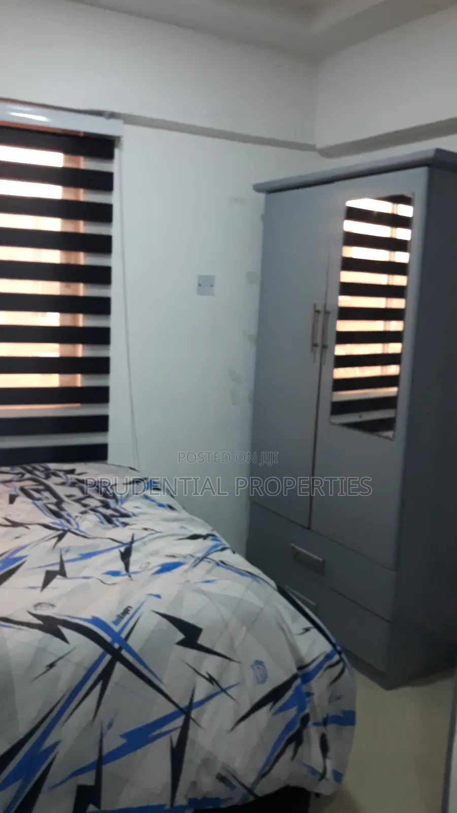 Furnished 1bdrm Apartment in Circle for rent