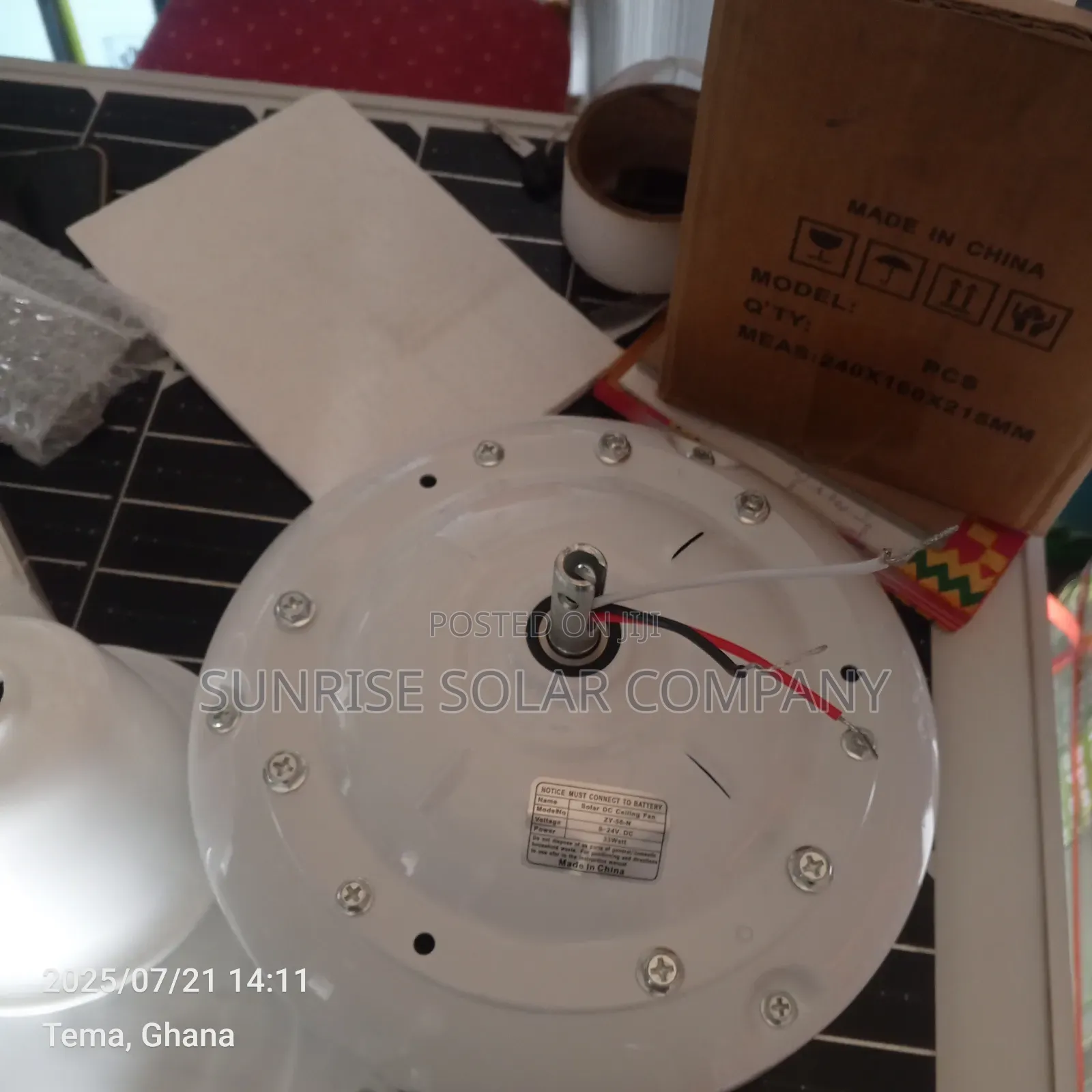 Solar Dc Ceiling Fan With Light