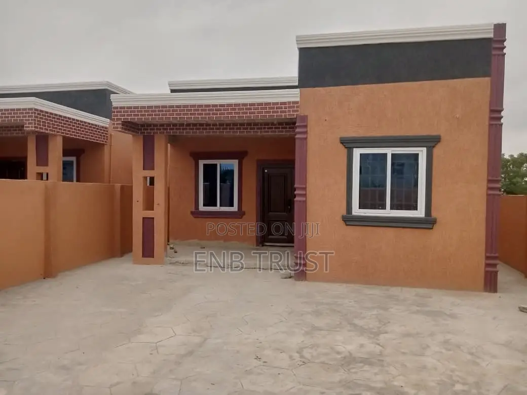 2bdrm House in Ablekuma, Pokuase for sale