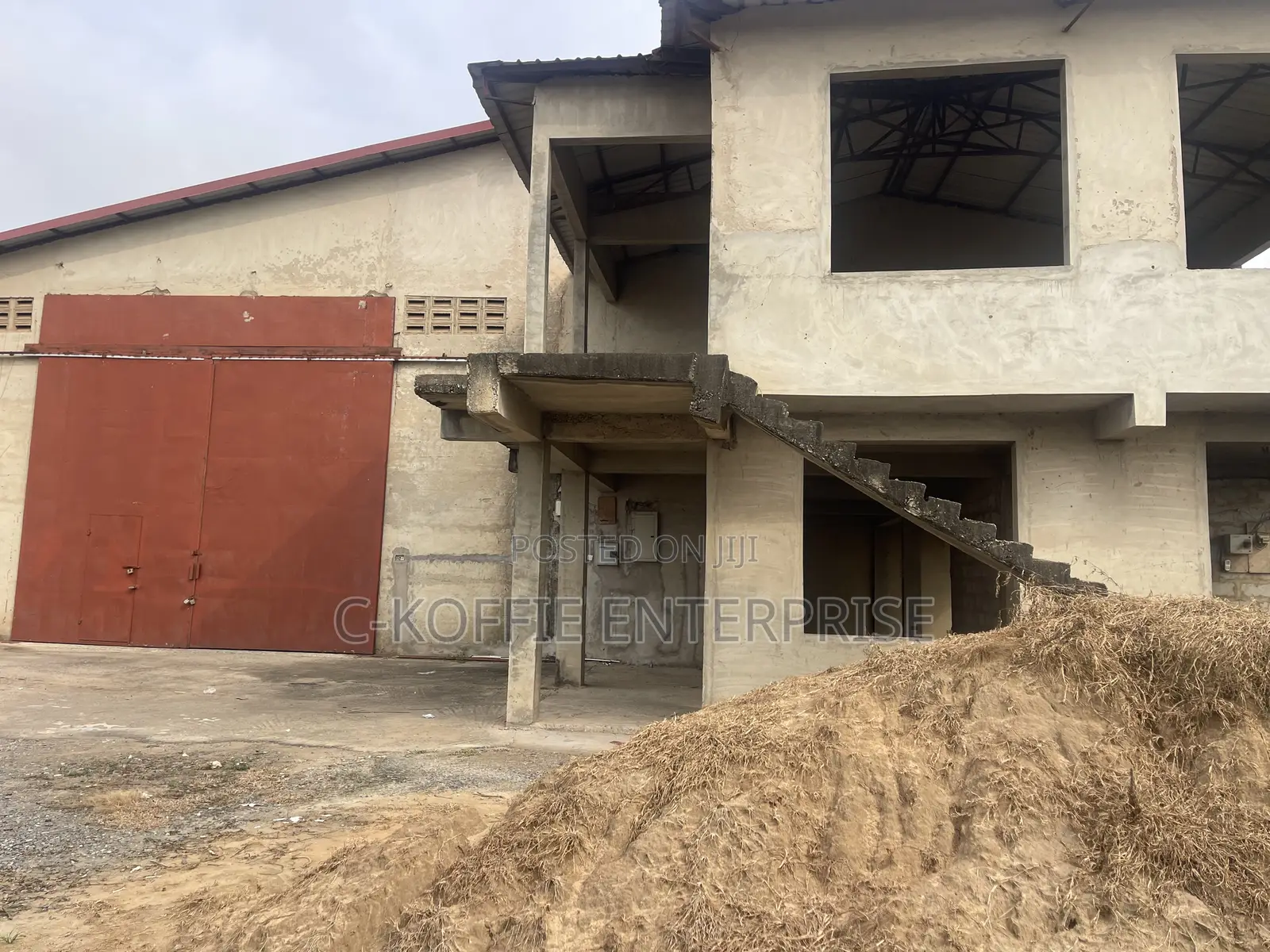 1750 SQM Warehouse on 1acer Land for Sale
