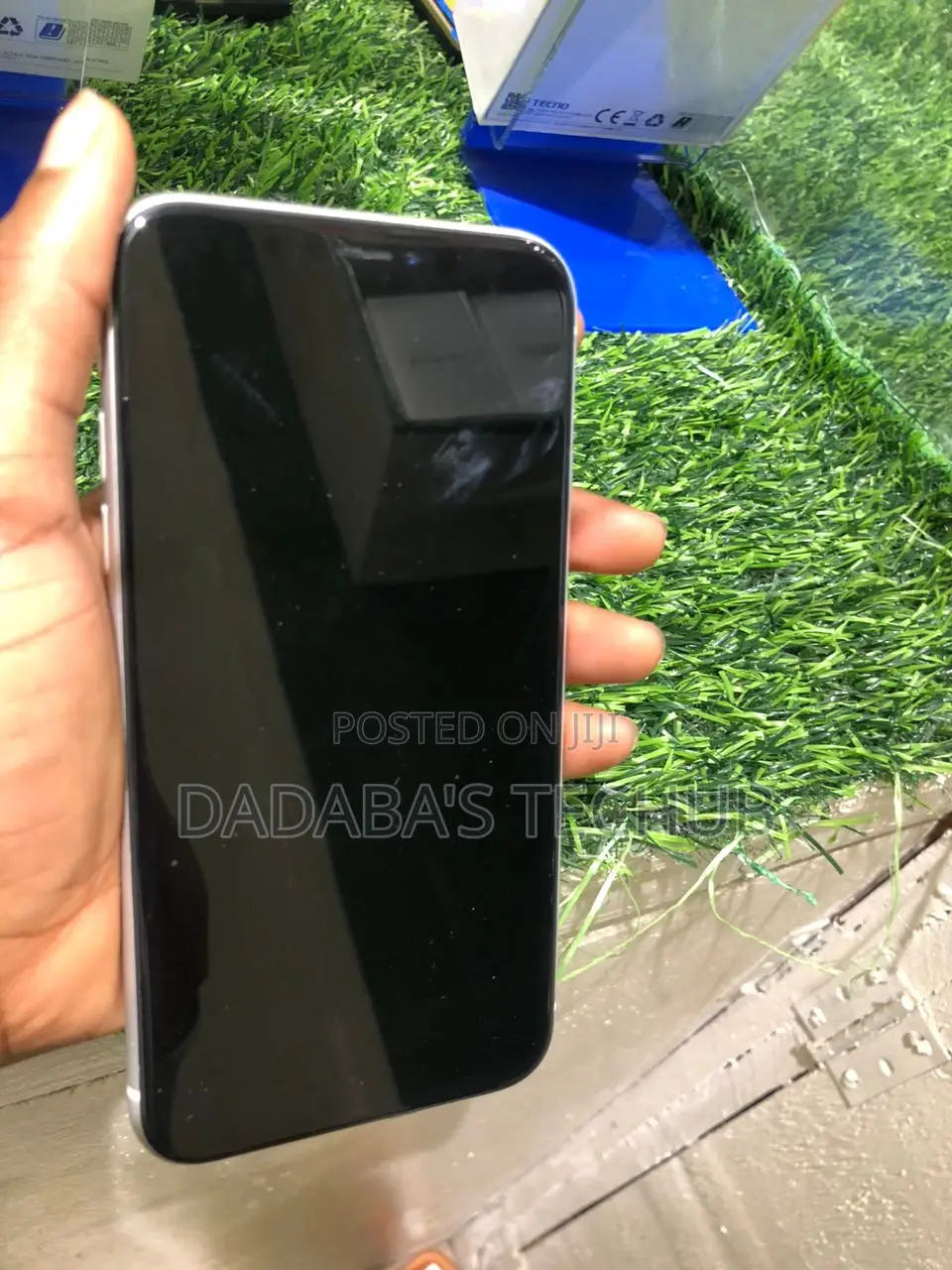 Apple iPhone XR 128 GB White
