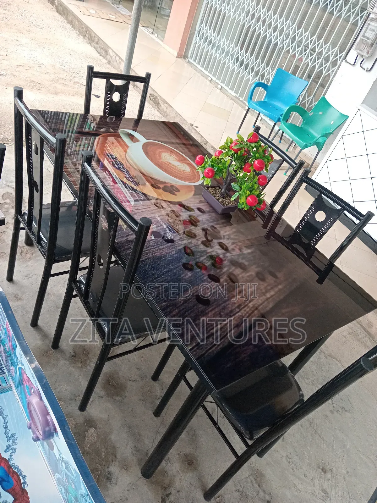 Sportand Dining Set