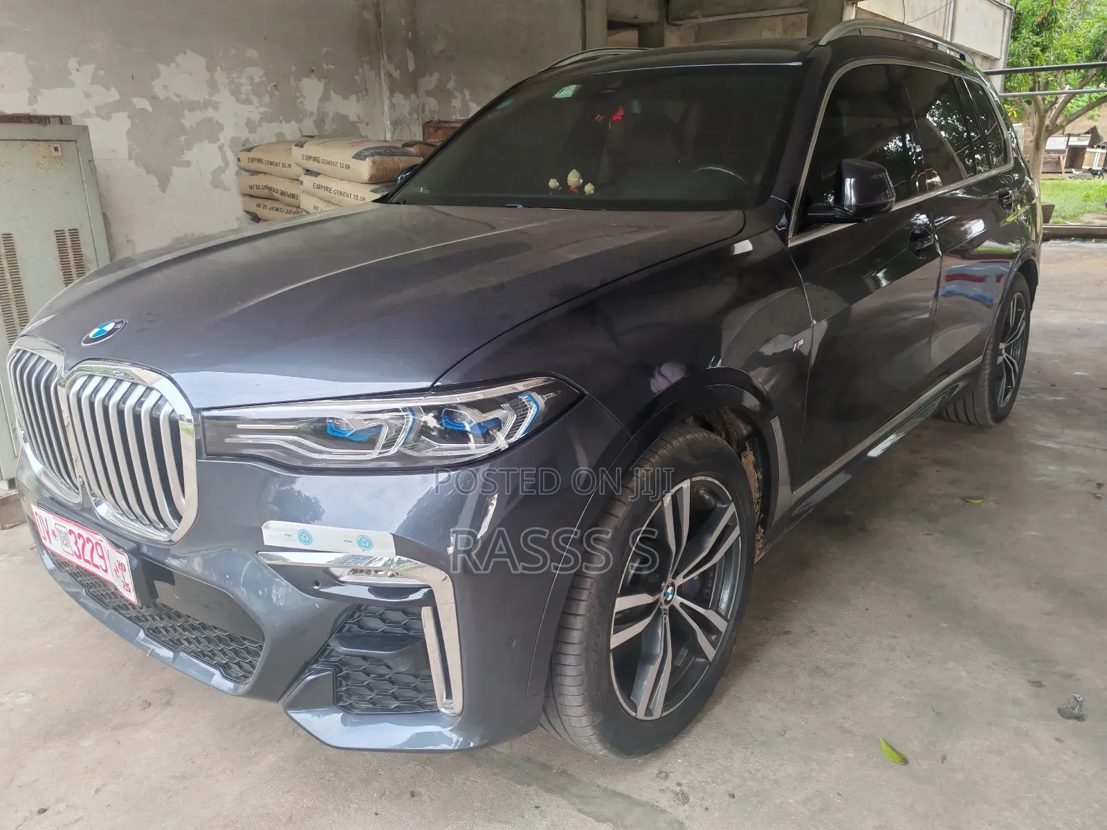 BMW X7 xDrive40i 2022 Gray