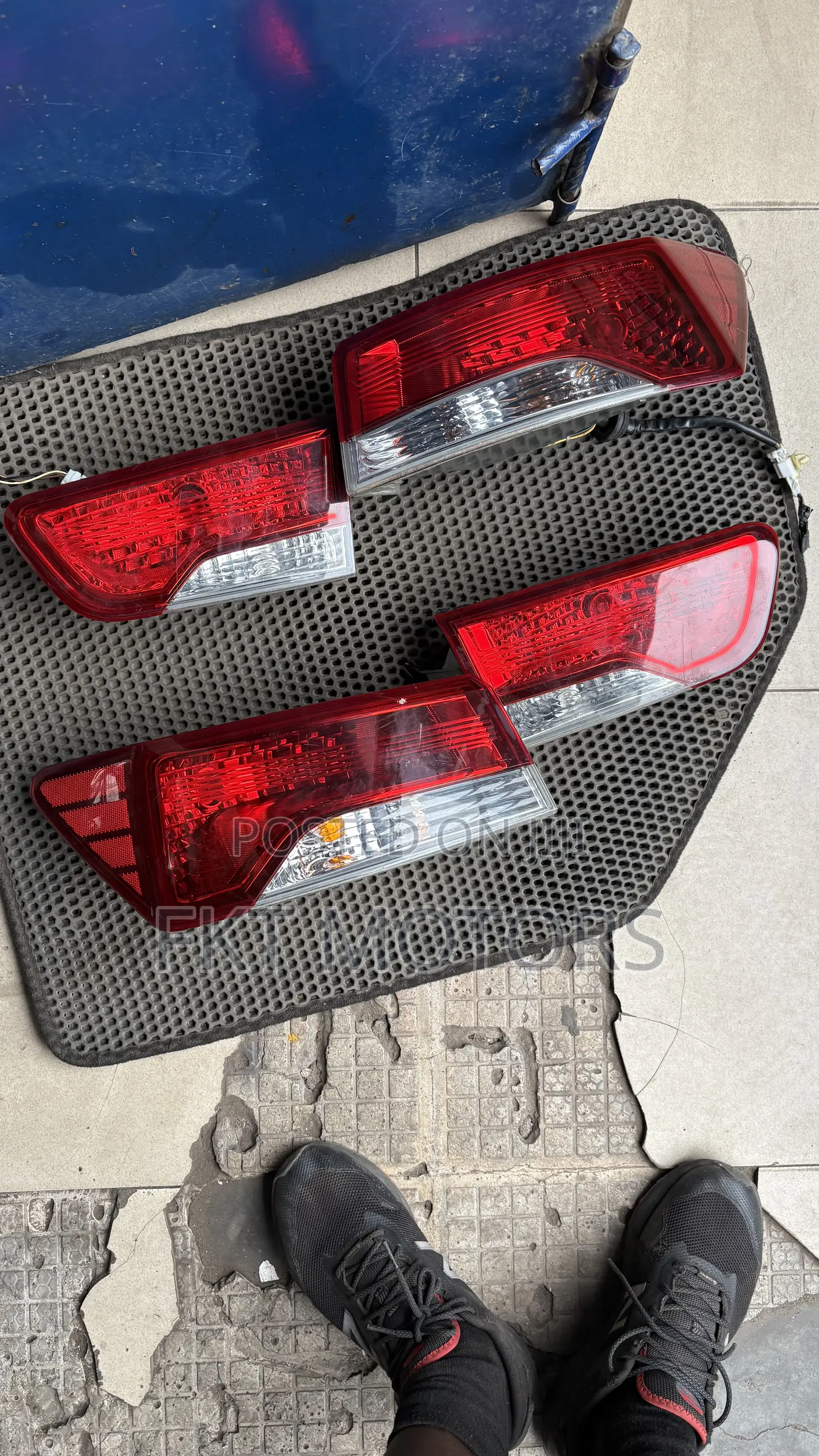 Kia Forte Koup Taillight Set 2010,2011,2012,2013,2014,2015