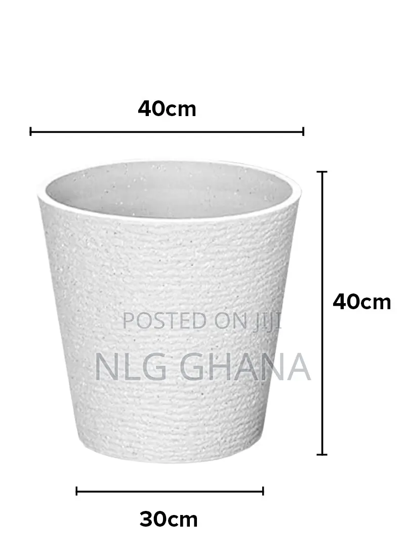 Modern Plant Pot Plastic Vase - White. Ghx5456
