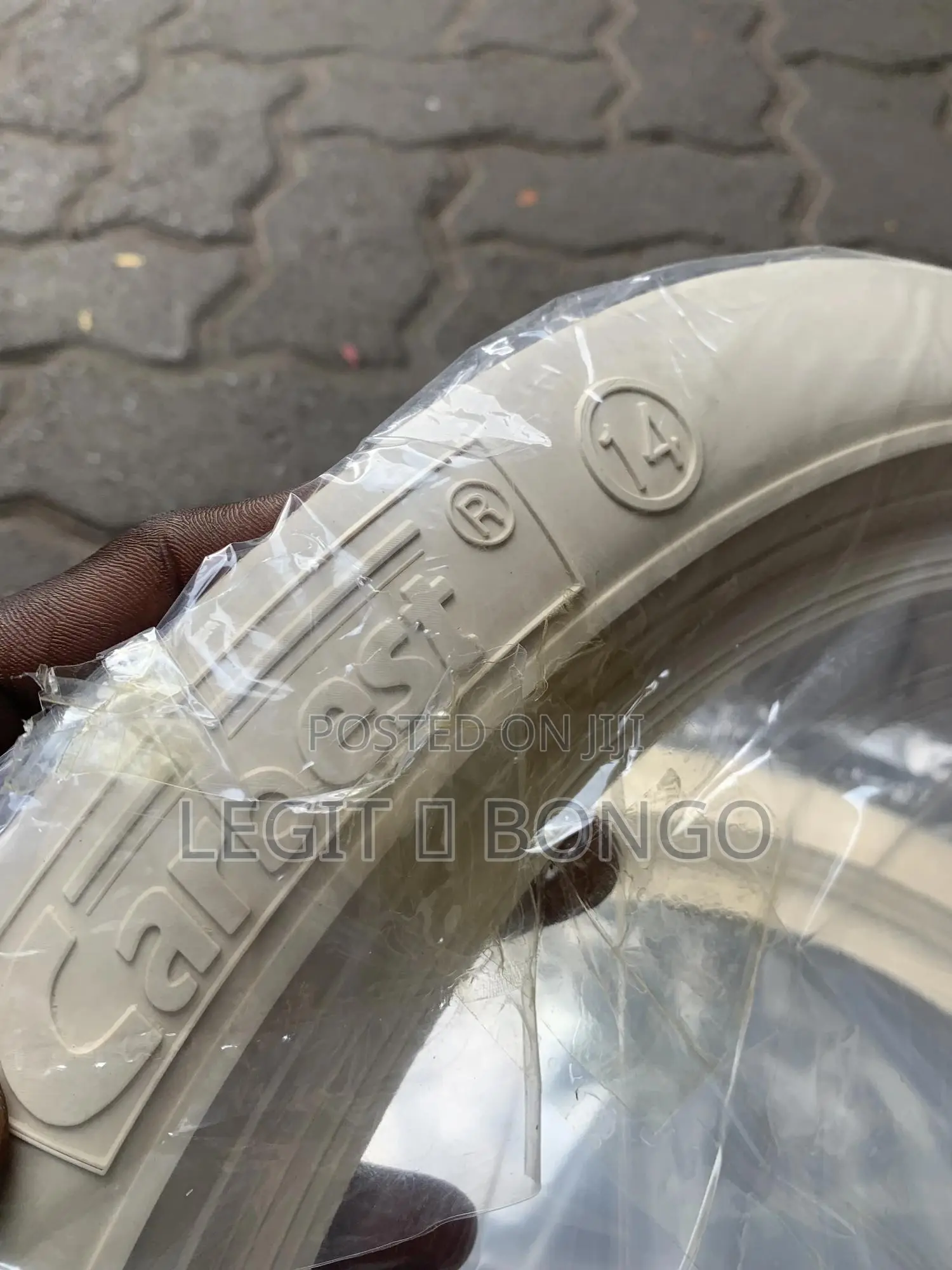 White Tyre Size 14- 16”