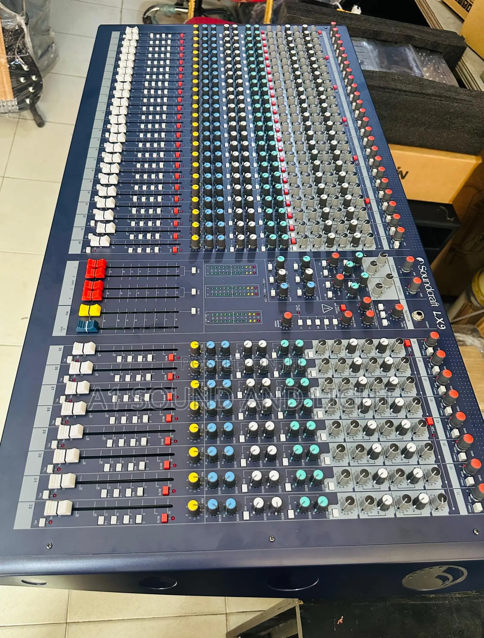 Soundcraft Lx9- 32 Channel Live Audio Mixer