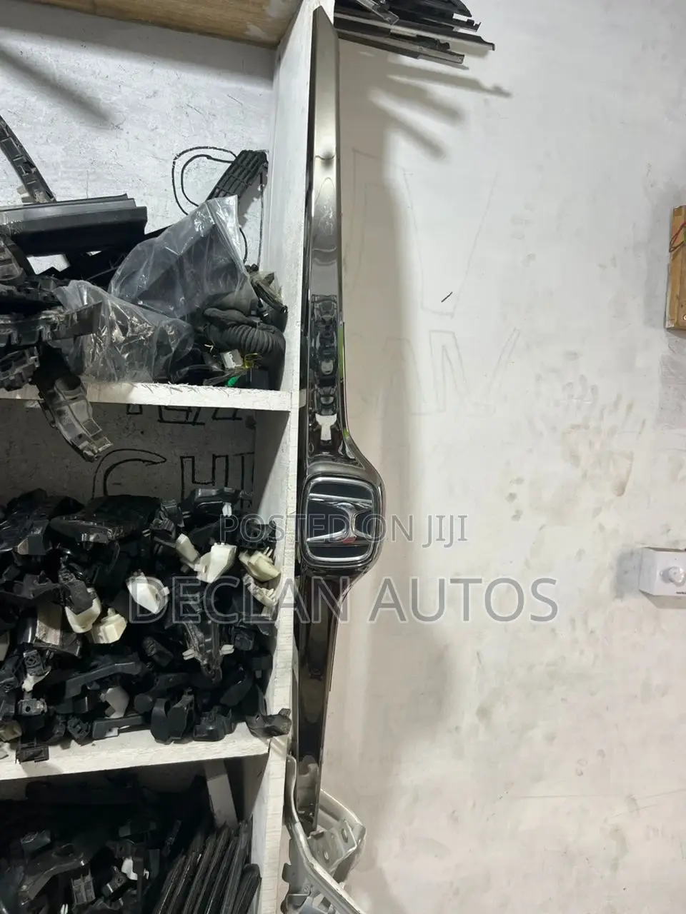 Honda Cr-v 2022 Black Edition Boot Chrome