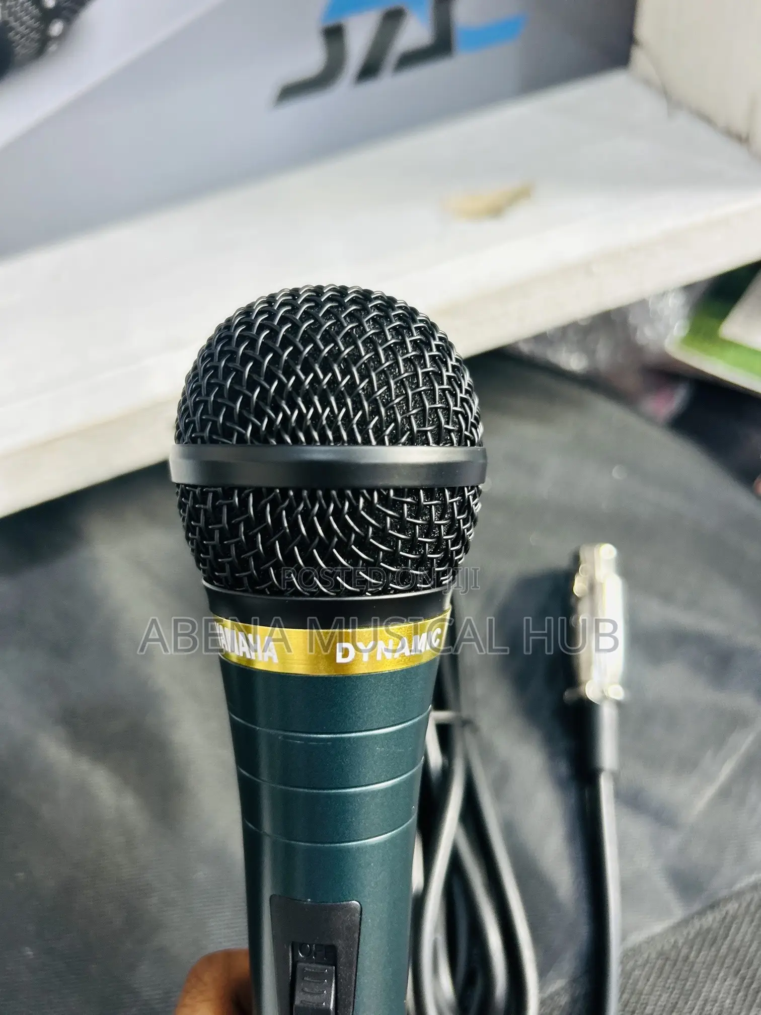 Yamaha Dm-105 Cord Microphone
