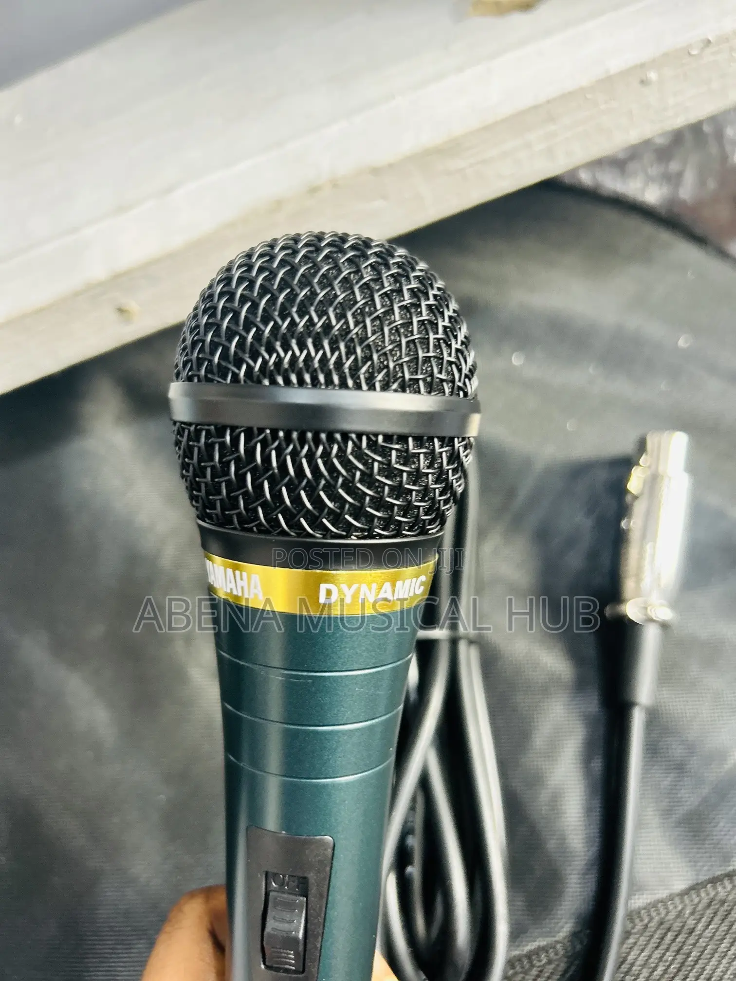 Yamaha Dm-105 Cord Microphone