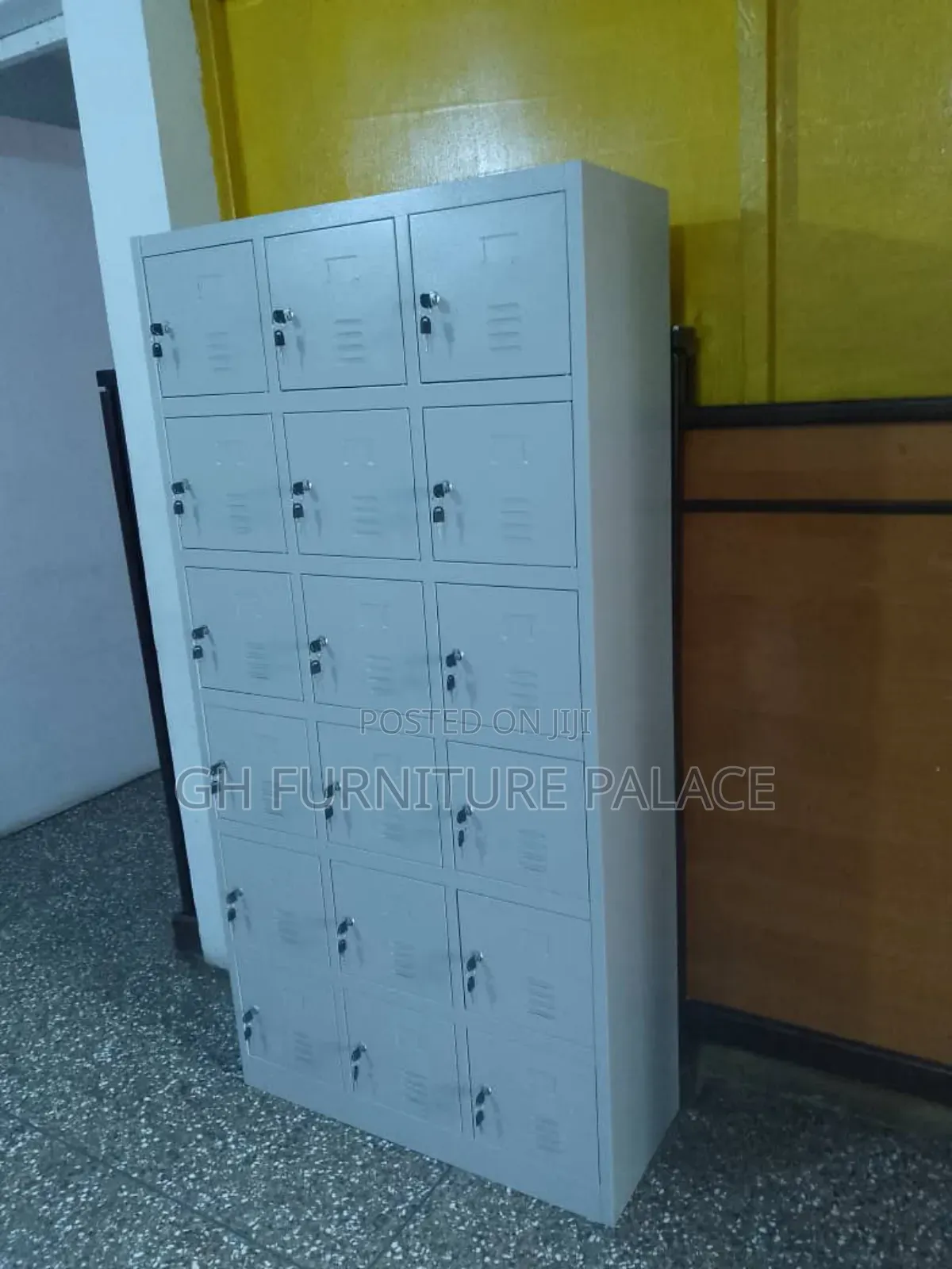 18doors Metal Cabinet