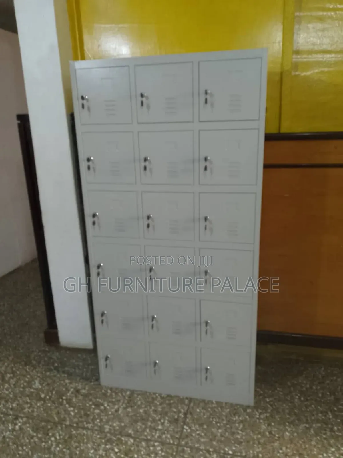 18doors Metal Cabinet