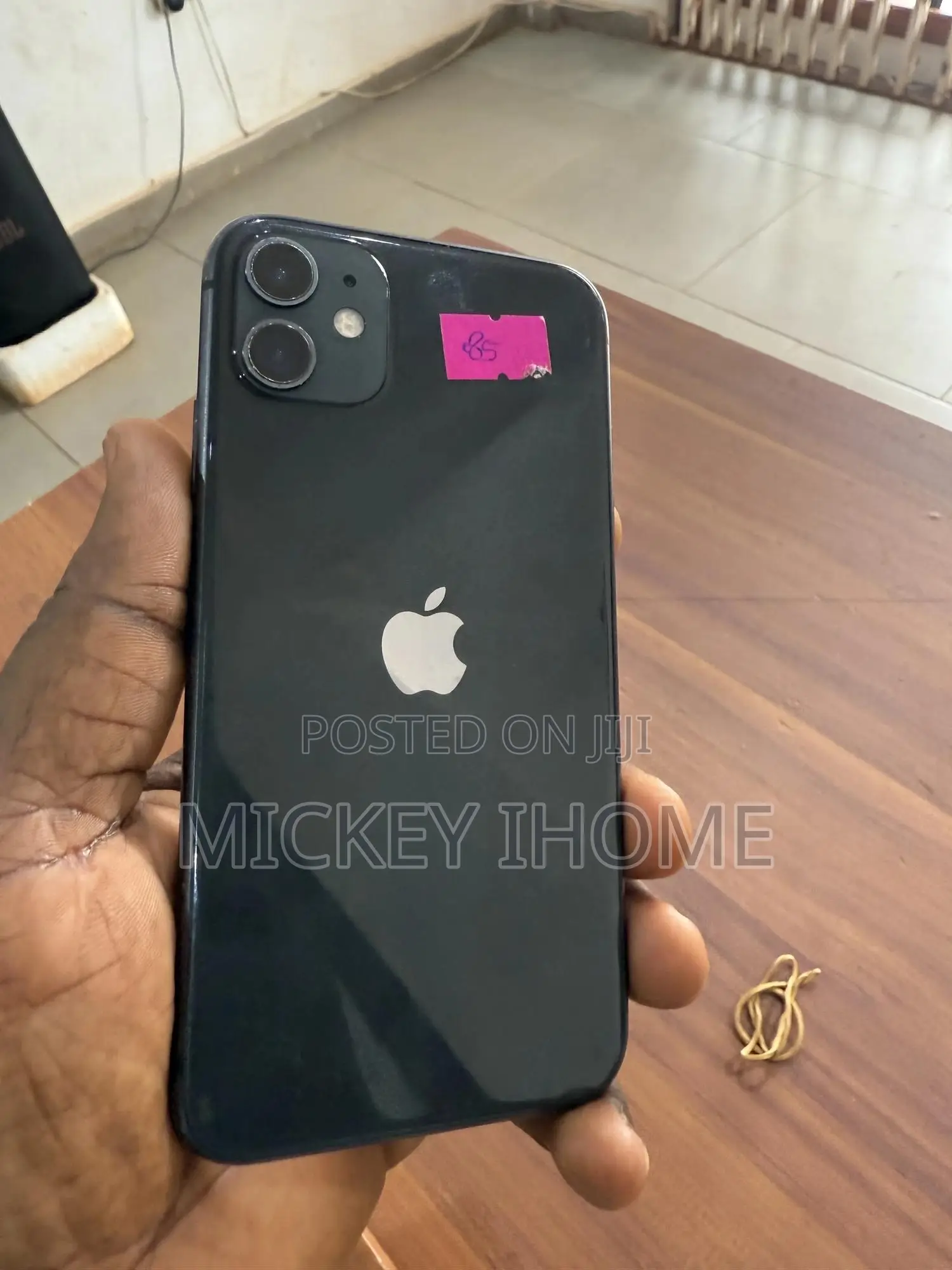 Apple iPhone 11 64 GB Black