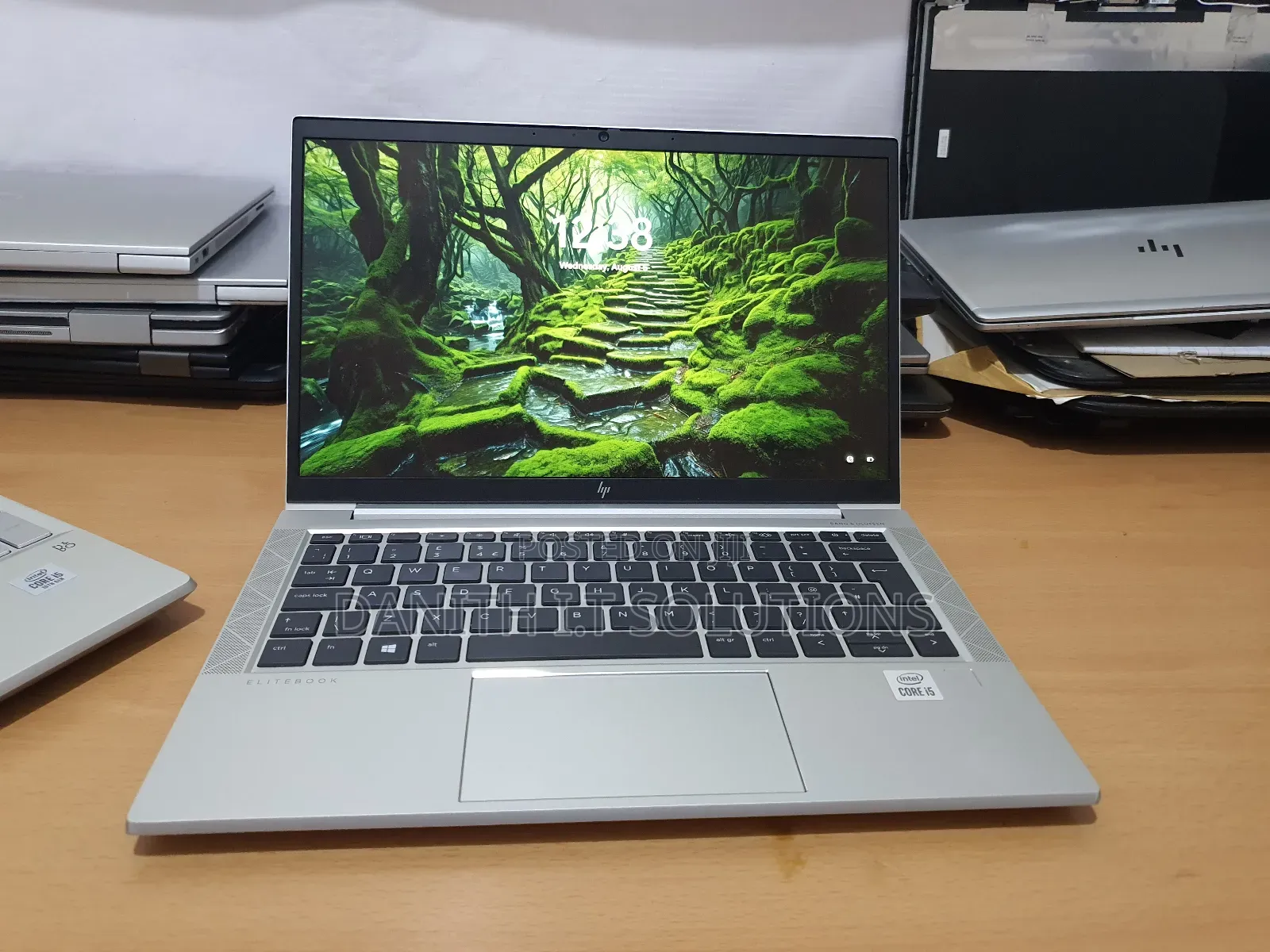 Laptop HP EliteBook 830 G7 8GB Intel Core I5 SSD 256GB