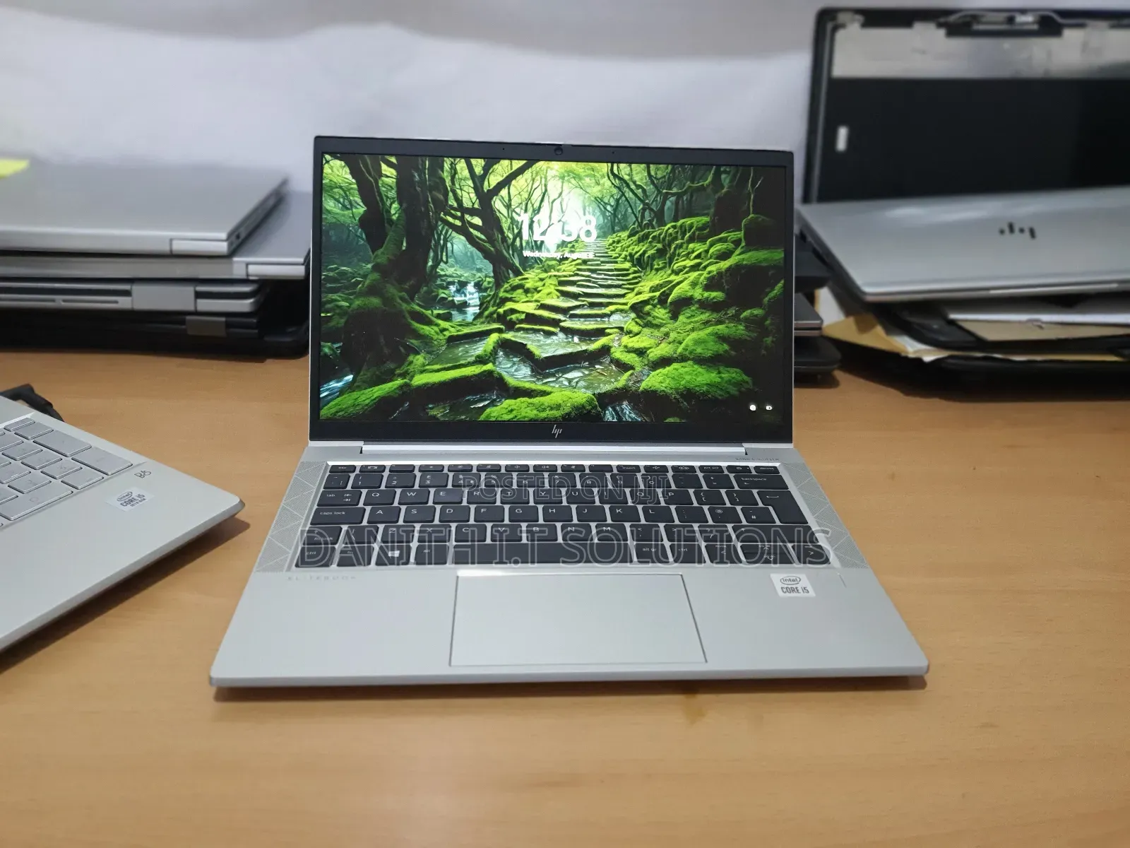 Laptop HP EliteBook 830 G7 8GB Intel Core I5 SSD 256GB