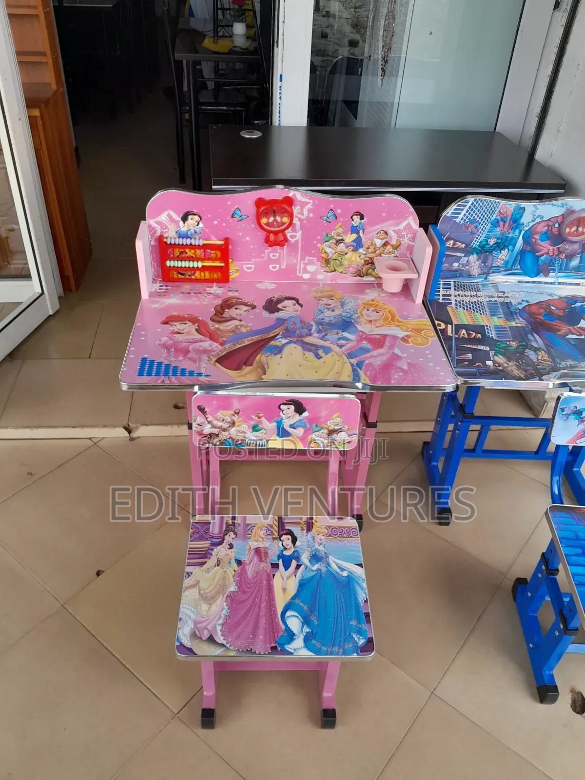 Olive School Kids Desk