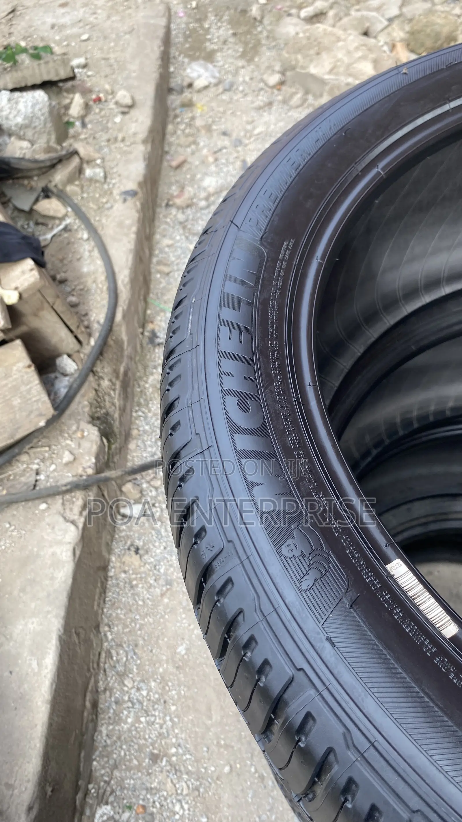 225/60r18 Bridgestone Yokohama Michillen Goodyear