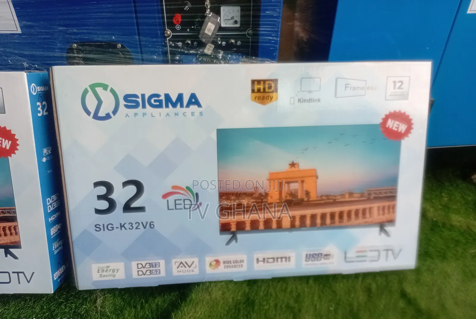 Watching in Full Glory Sigma 32 Smart Tv Inches