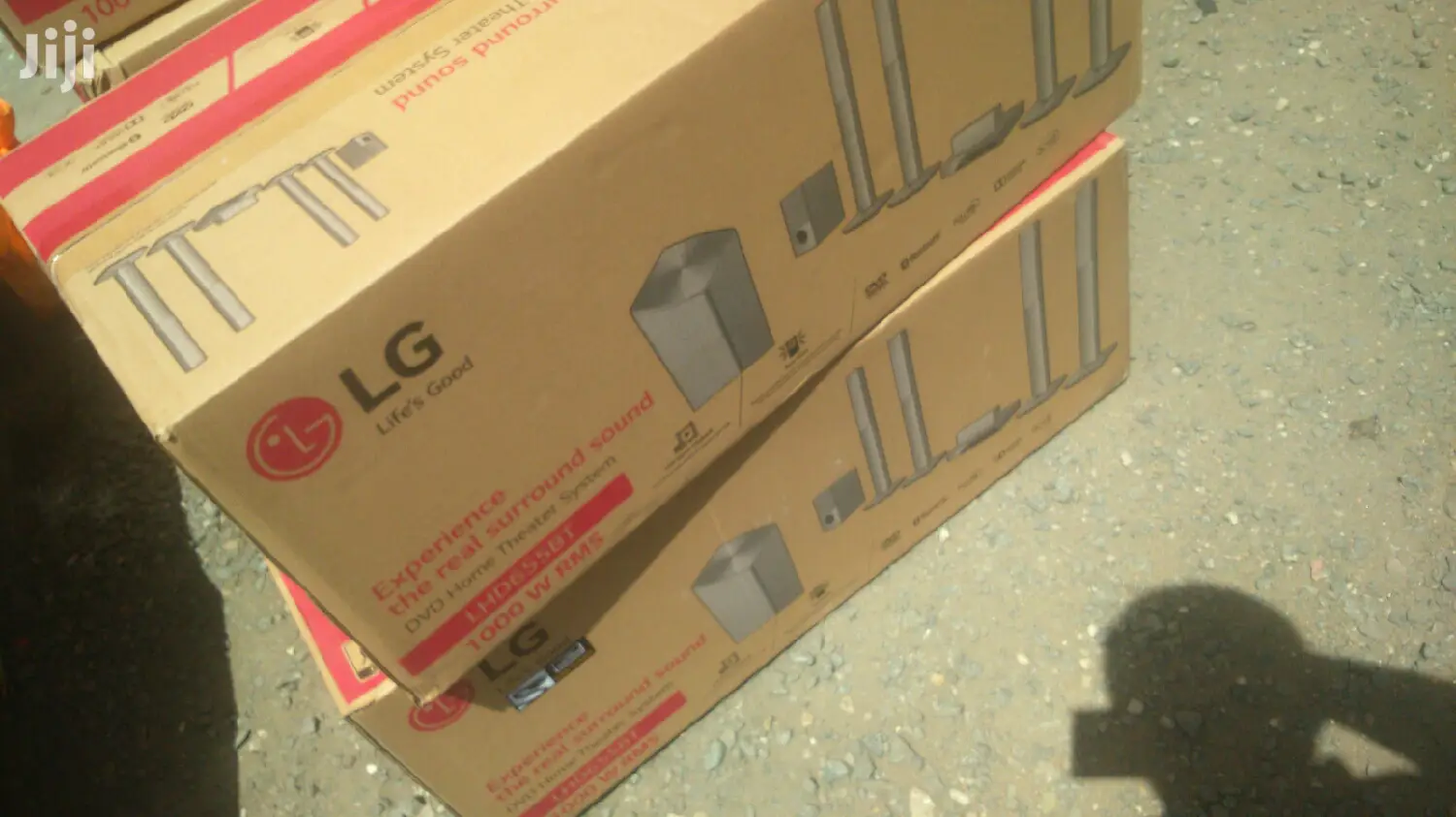Buy the LG LHD655BT 5.1channel Home Theatresystem(1000watts)