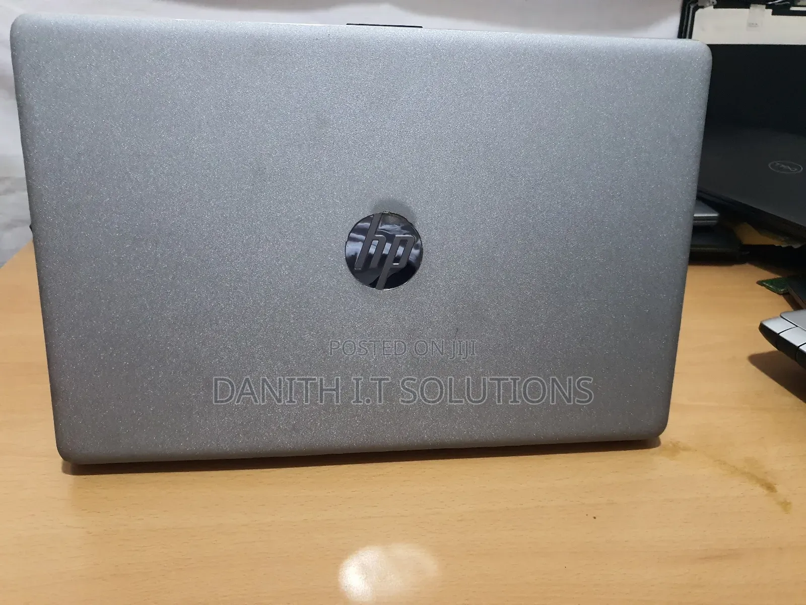 Laptop HP 255 G8 8GB AMD Ryzen 5 SSD 256GB