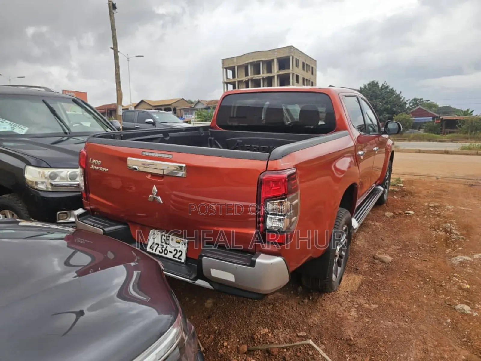 Mitsubishi L200 2022 Red