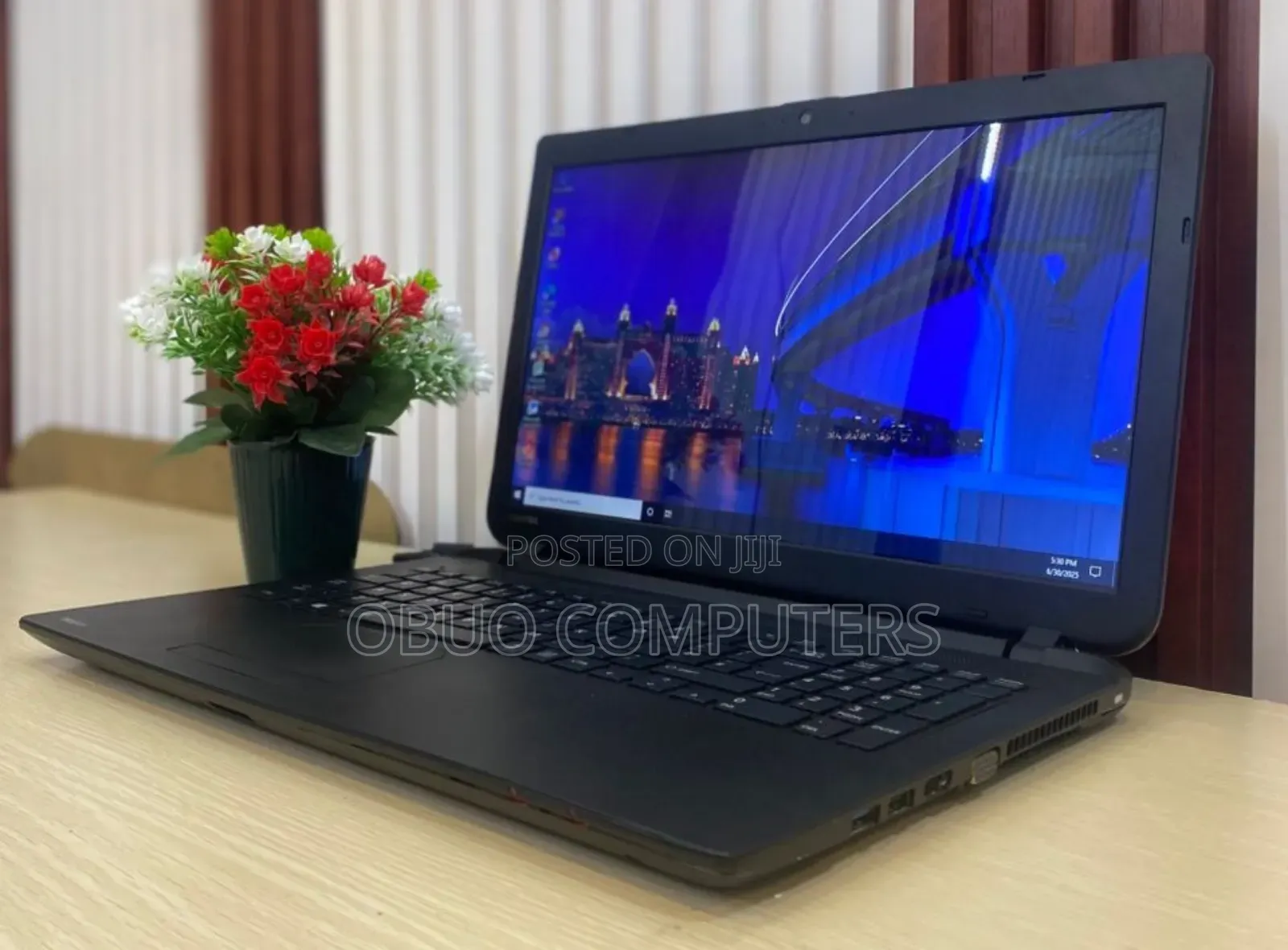 Laptop Toshiba Satellite C50 4GB Intel HDD 320GB