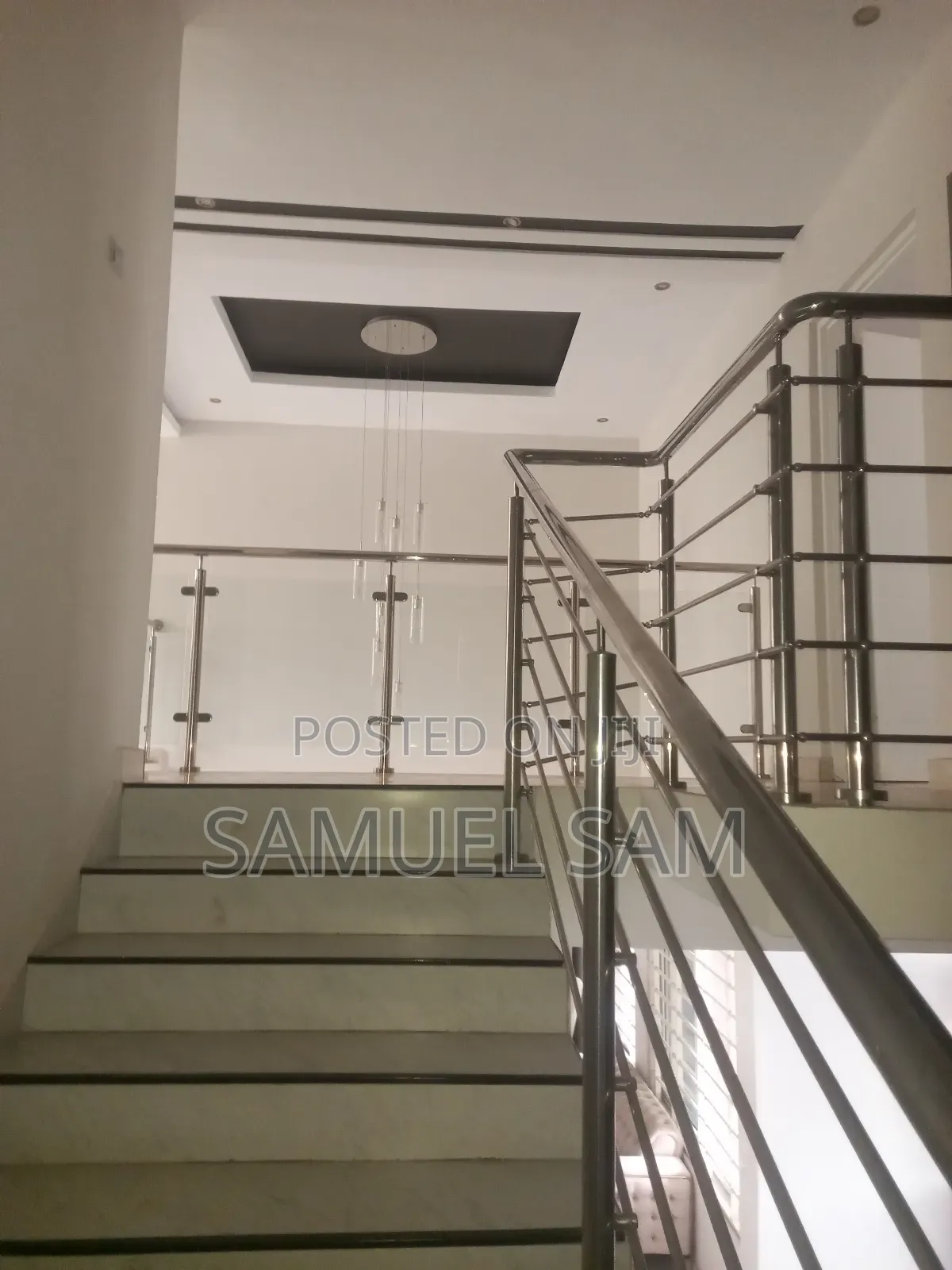 Furnished 4bdrm House in Community 10, Tema Metropolitan for rent