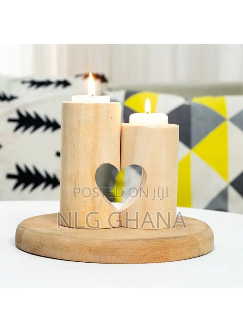 2pcs / Set Valentine Day Heart Design Round Wooden.