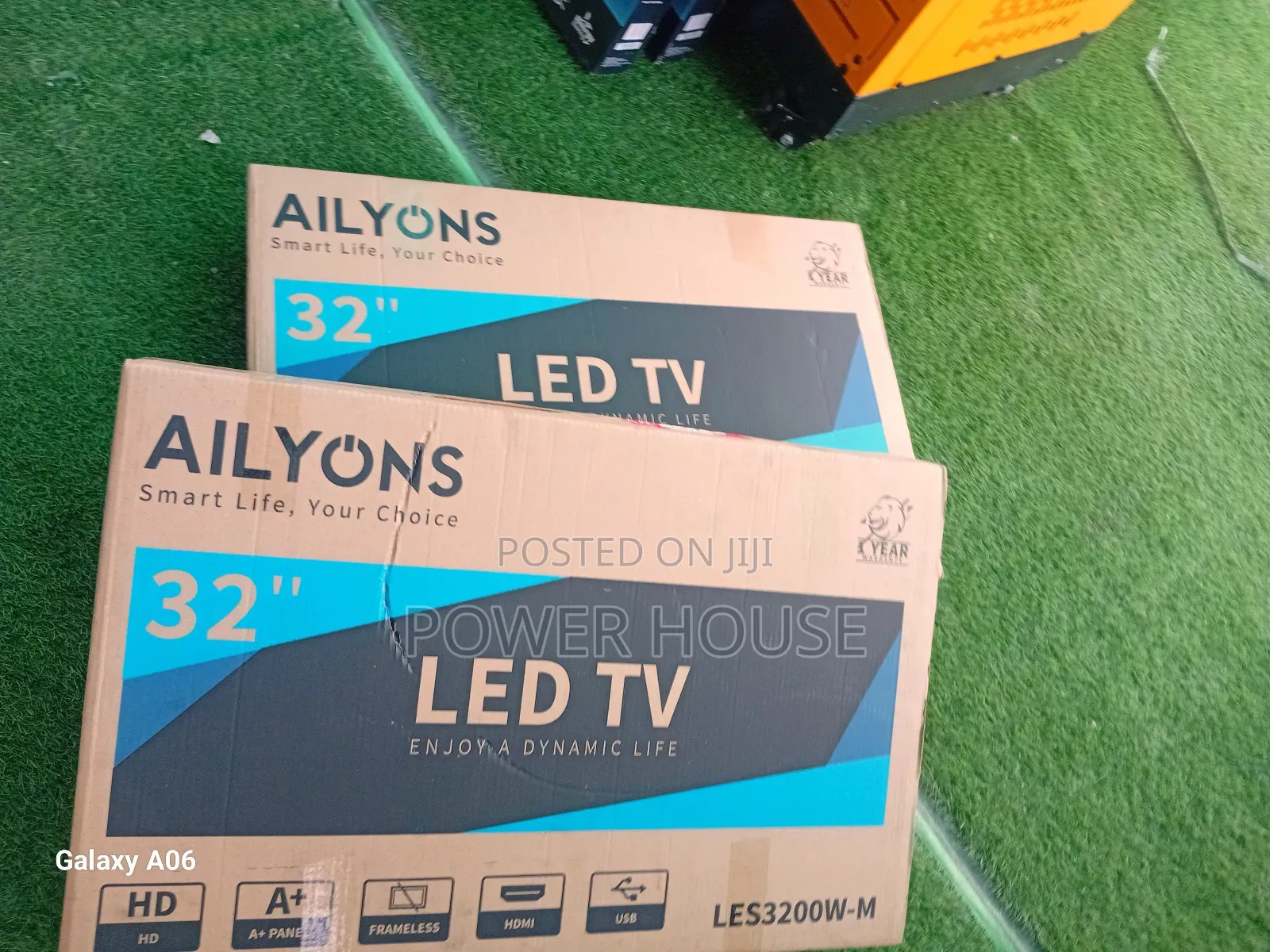 Screen Max Ailyons 32inches Tv Cool
