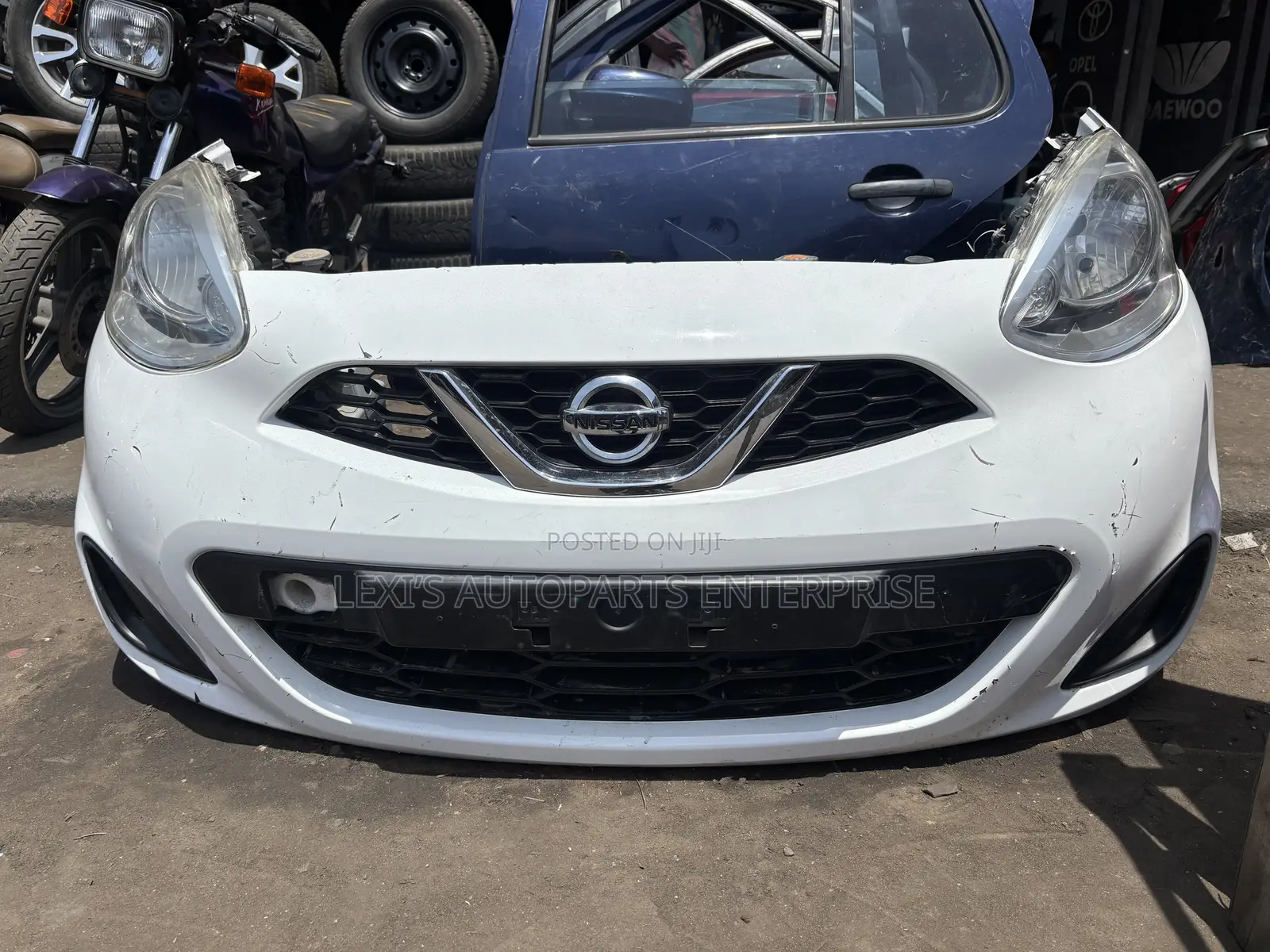 Nissan Micra 2017-2019 Front Cut Available