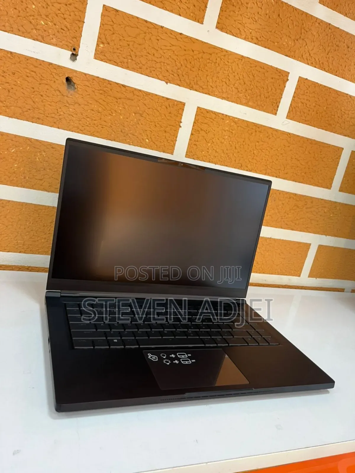 New Laptop 16GB Intel Core i7 SSD 512GB
