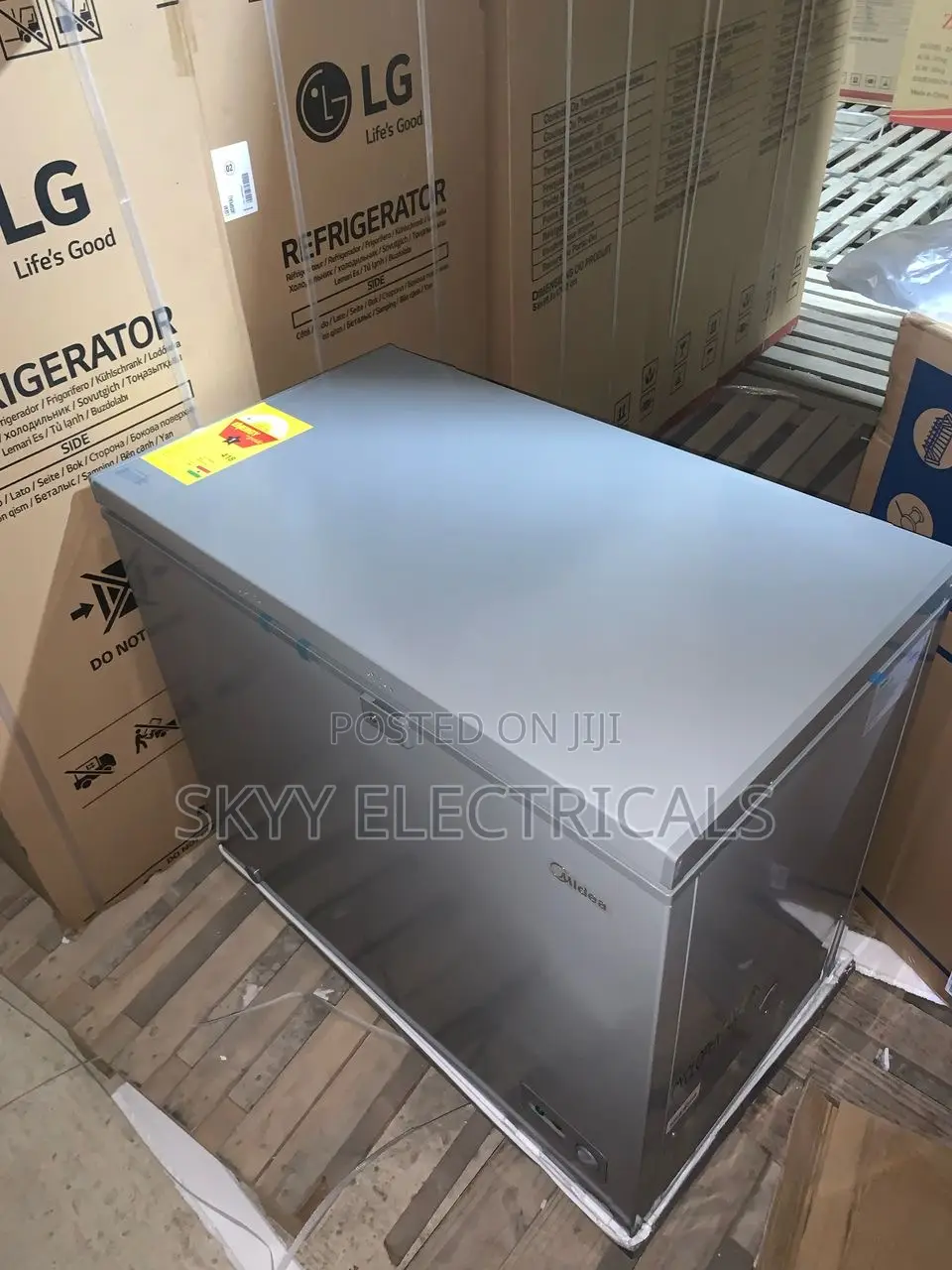 Midea 249liters Single Door Chest Freezer