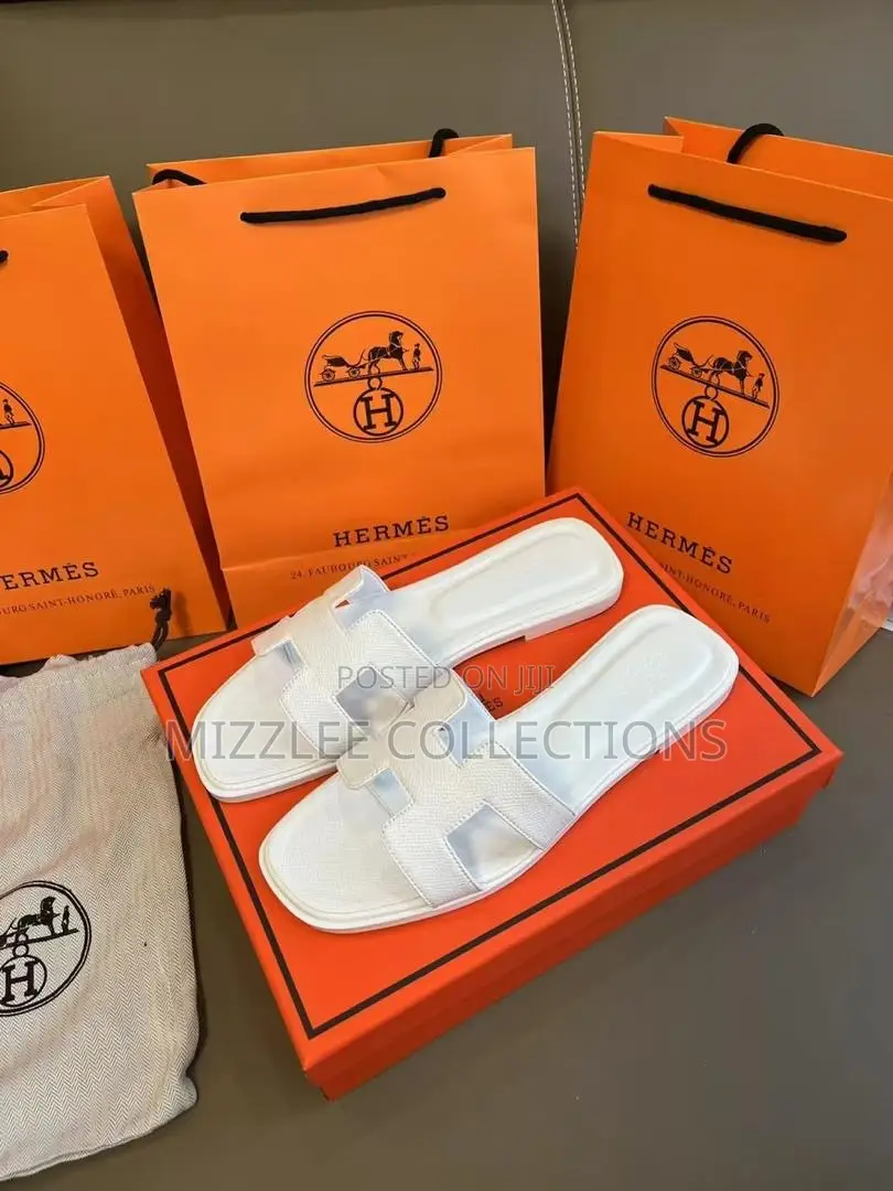 Beautiful Ladies Hermes Slippers